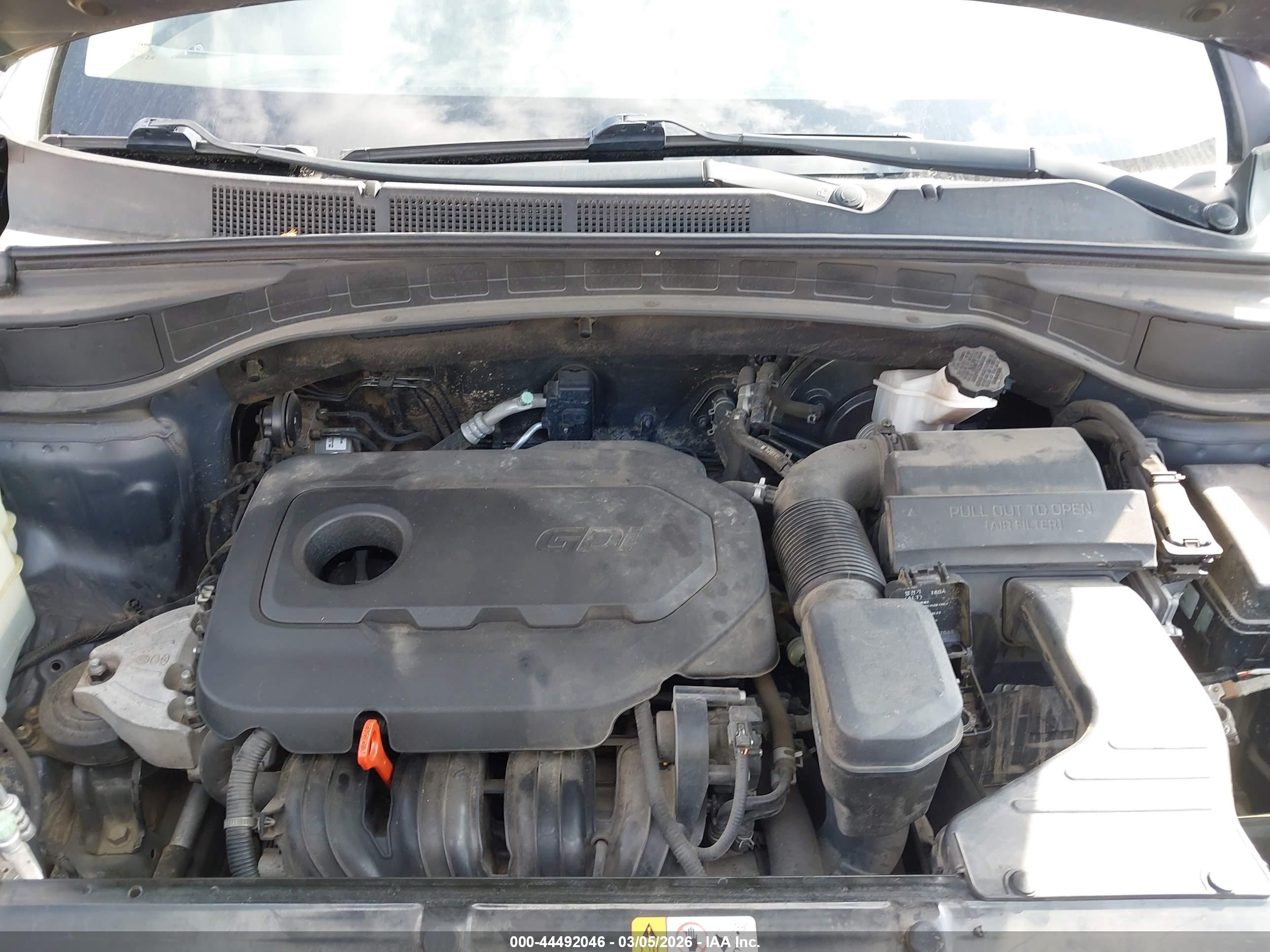 HYUNDAI SANTA image 10