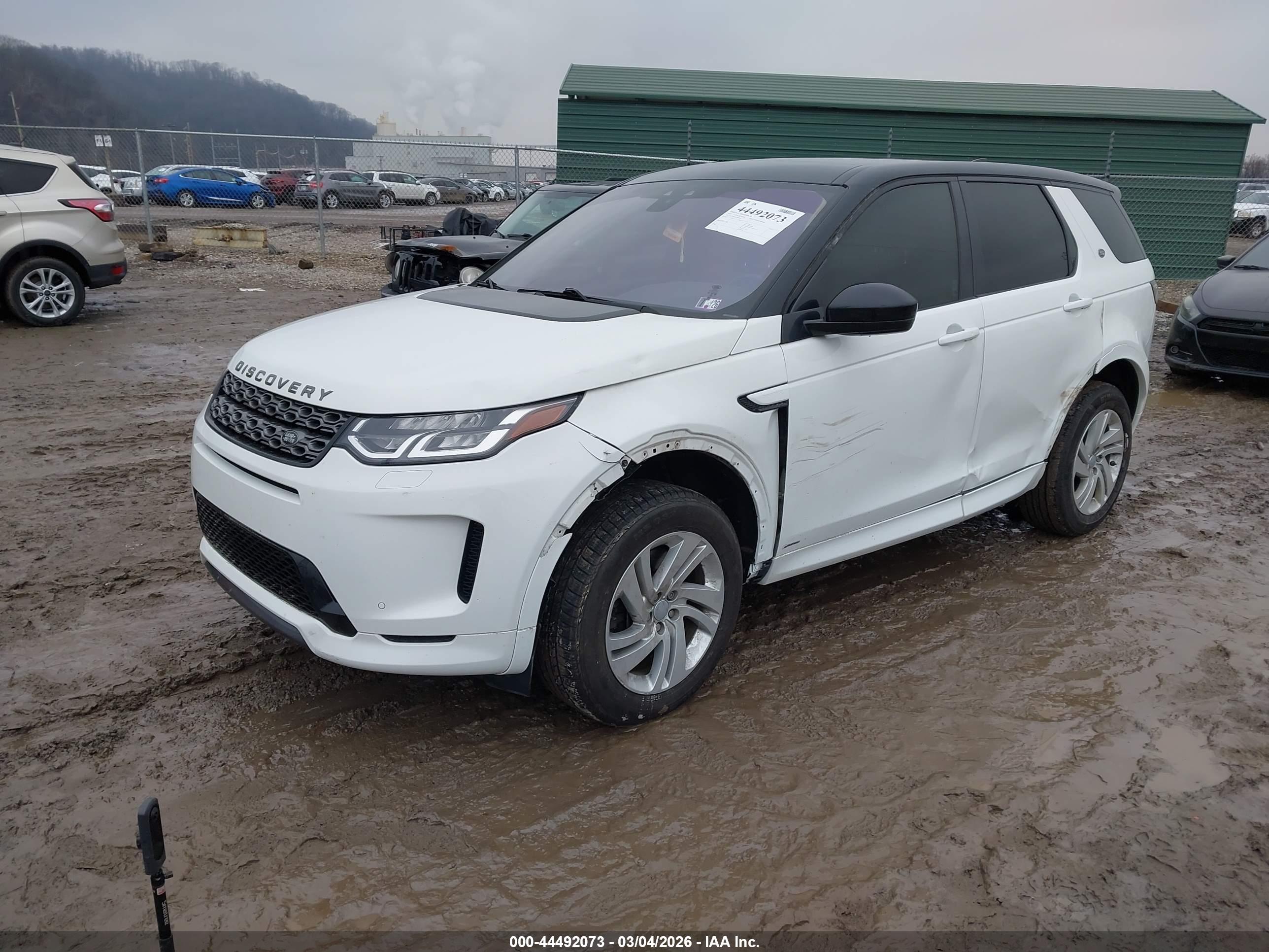 LAND ROVER image 2