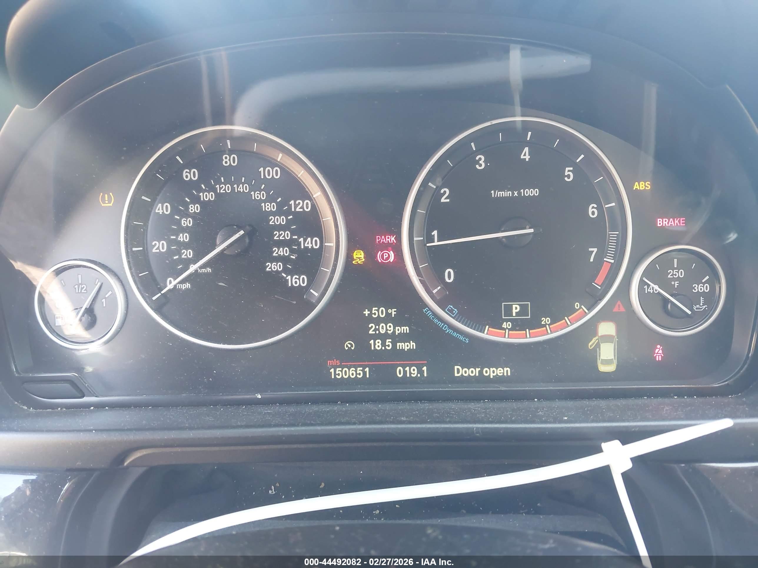 BMW 528I image 7