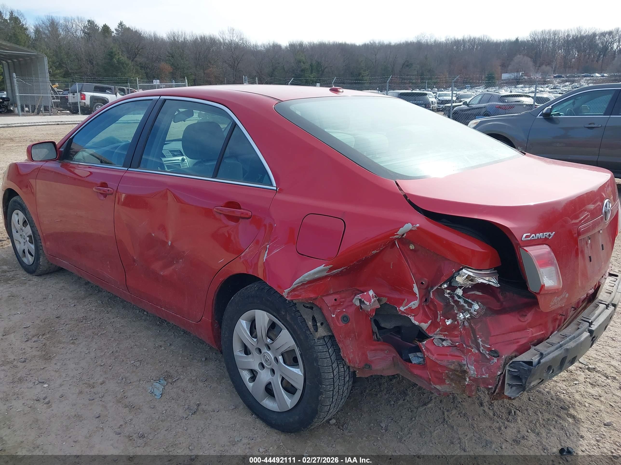 TOYOTA CAMRY image 3