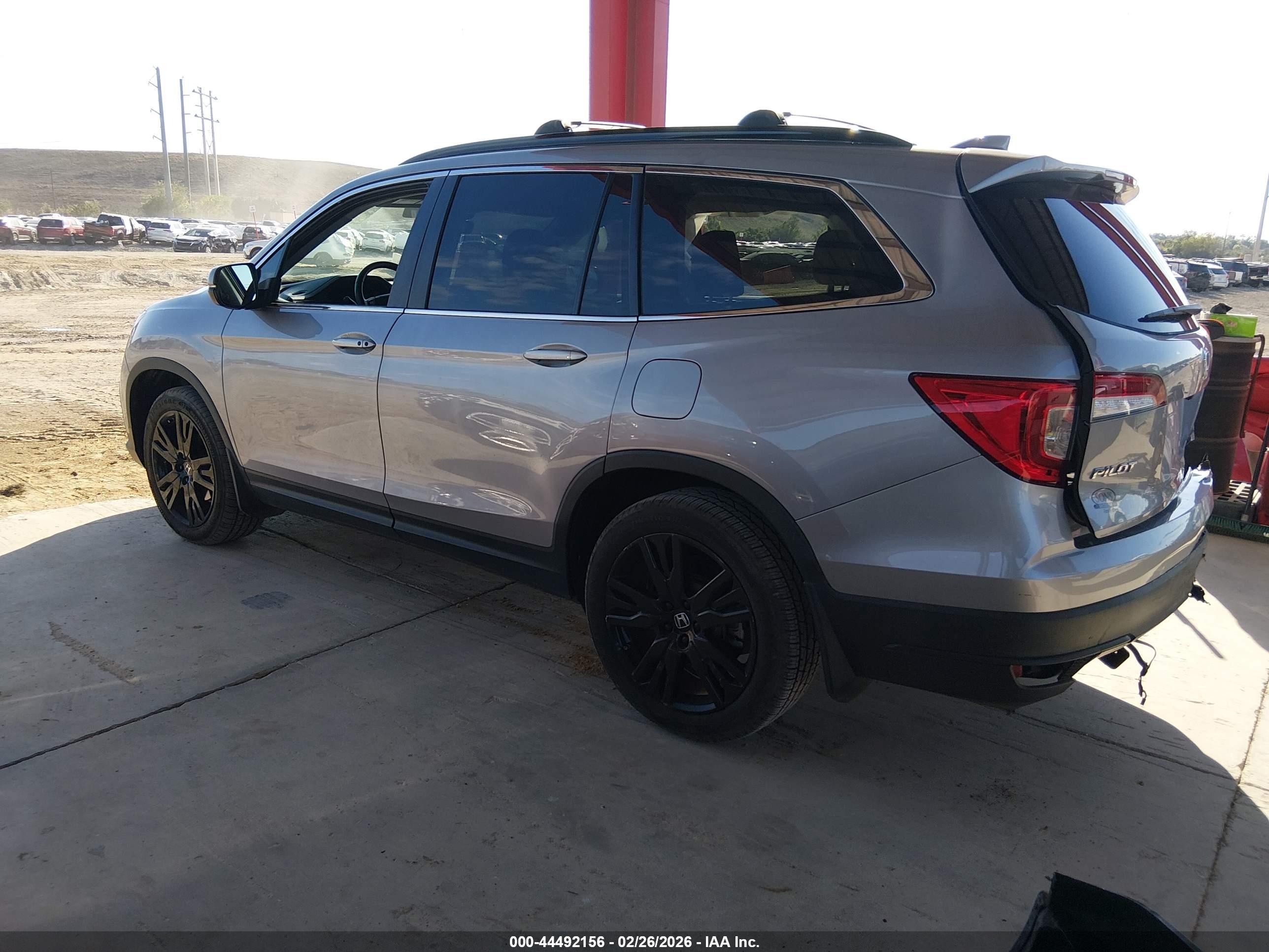 HONDA PILOT image 3