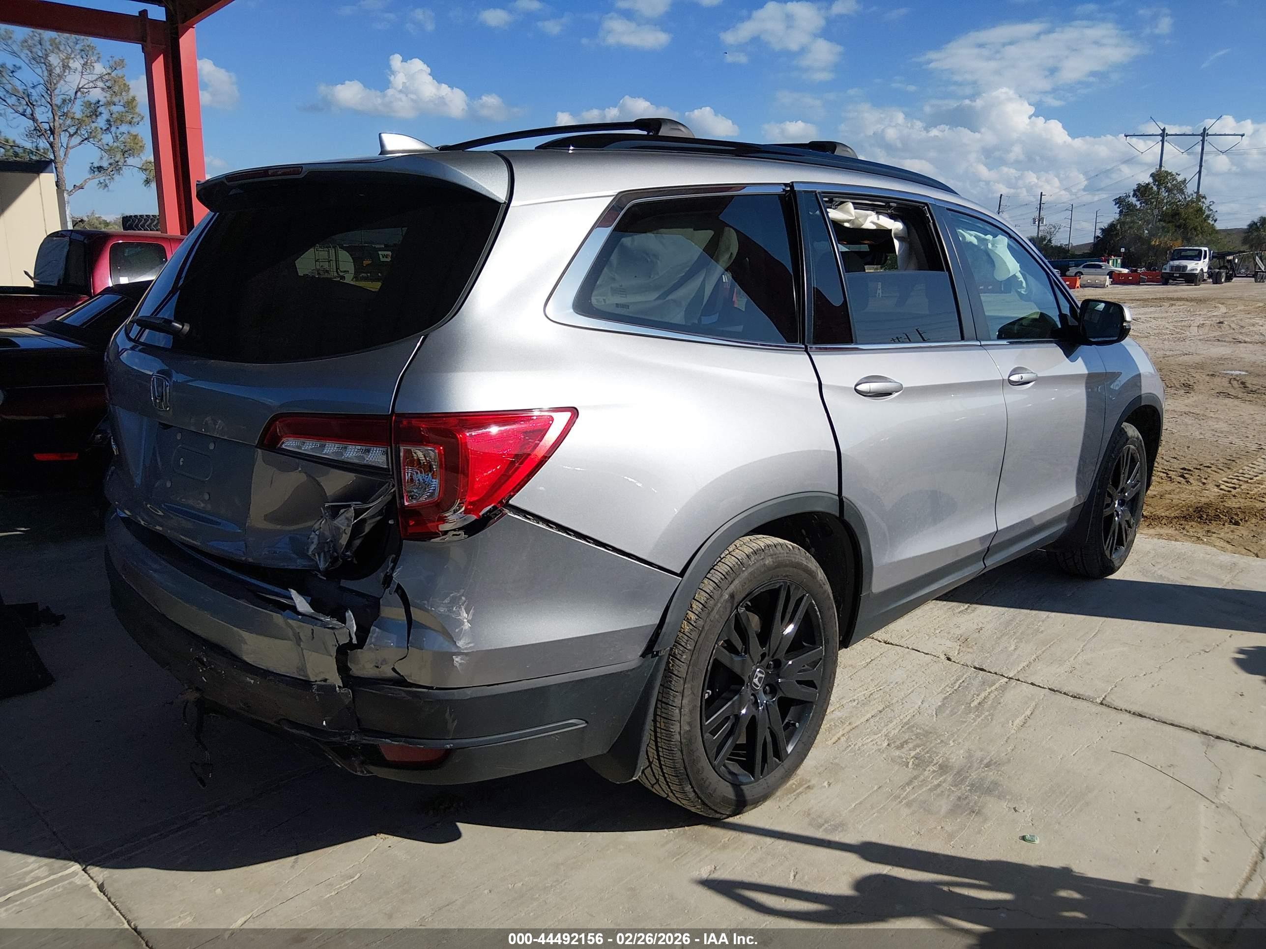 HONDA PILOT image 4