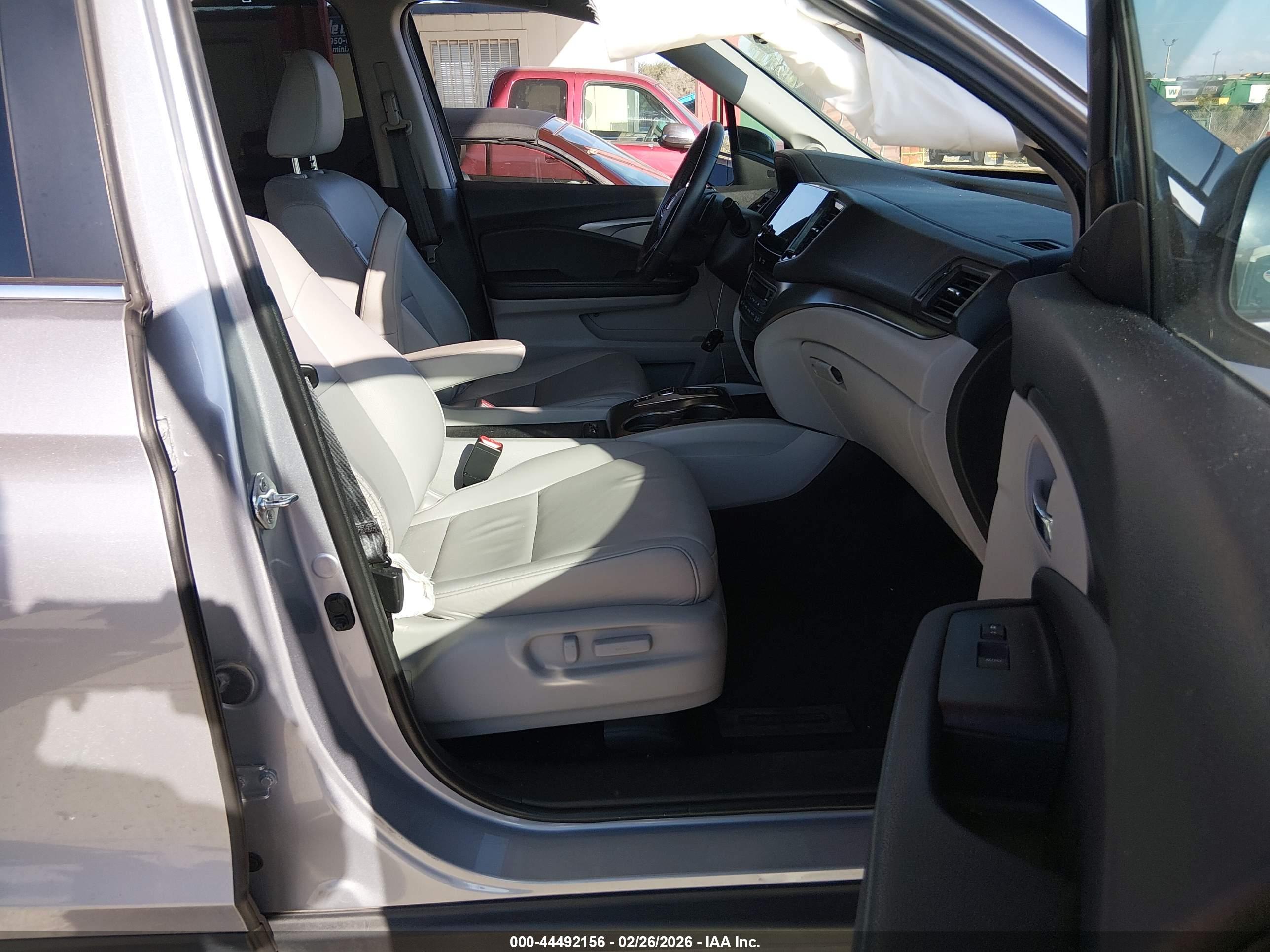 HONDA PILOT image 5