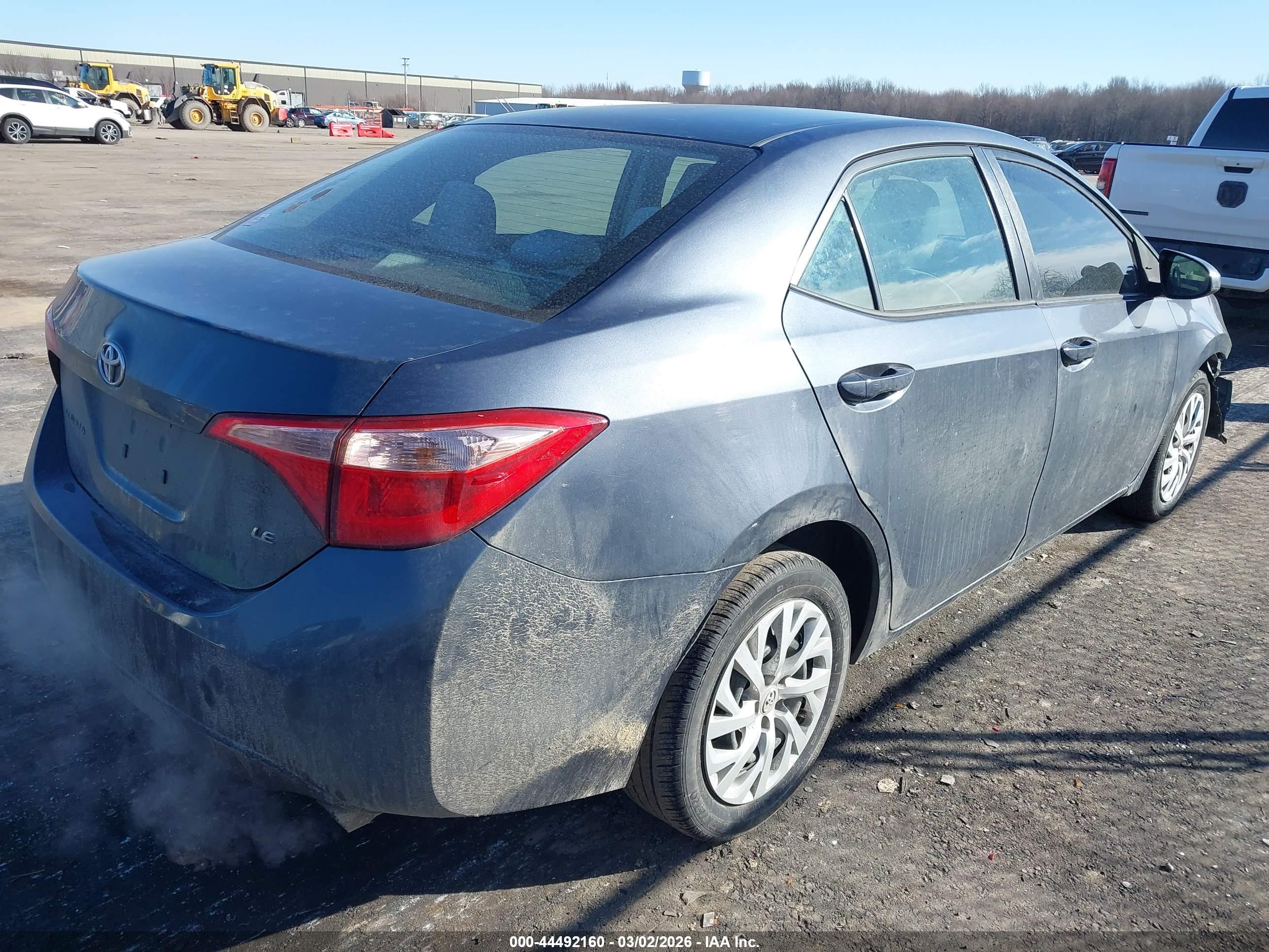 TOYOTA COROLLA image 4