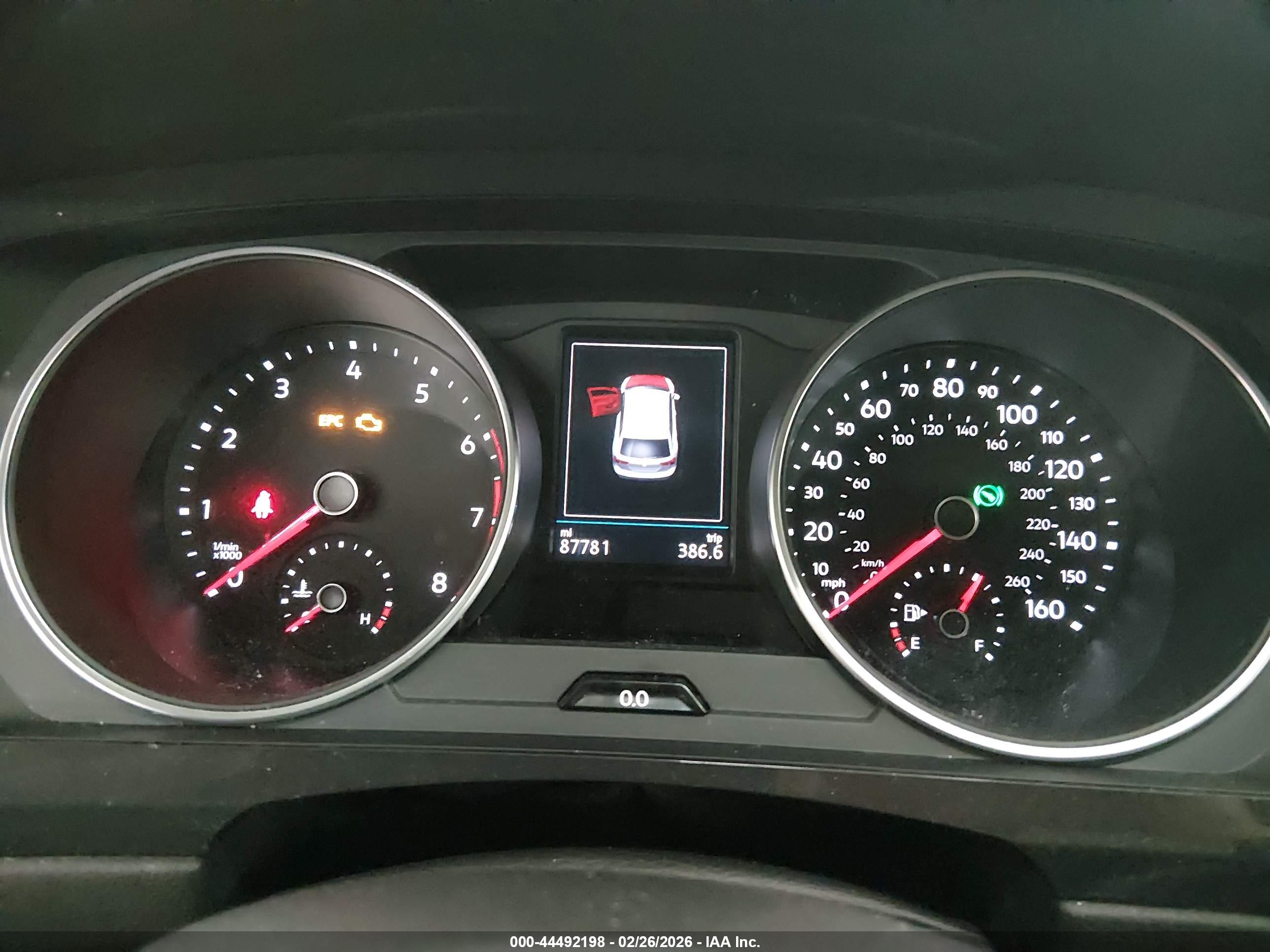 VOLKSWAGEN TIGUAN image 7