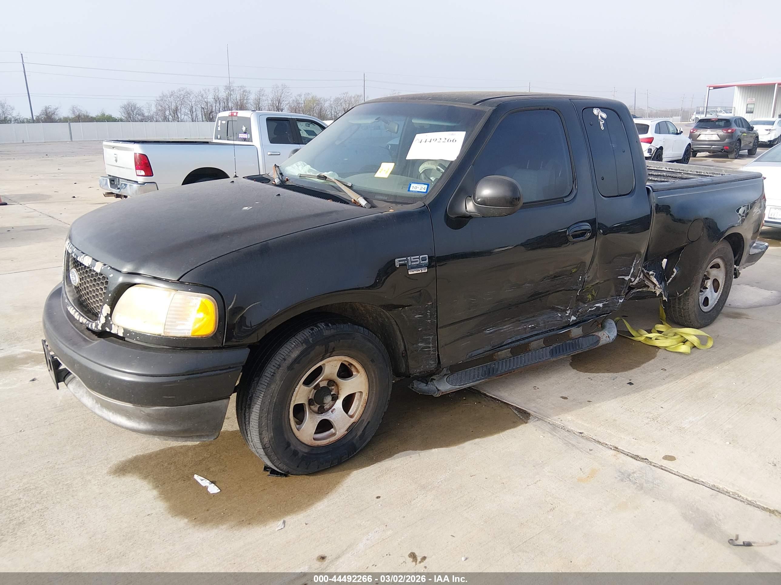 FORD F-150 image 2