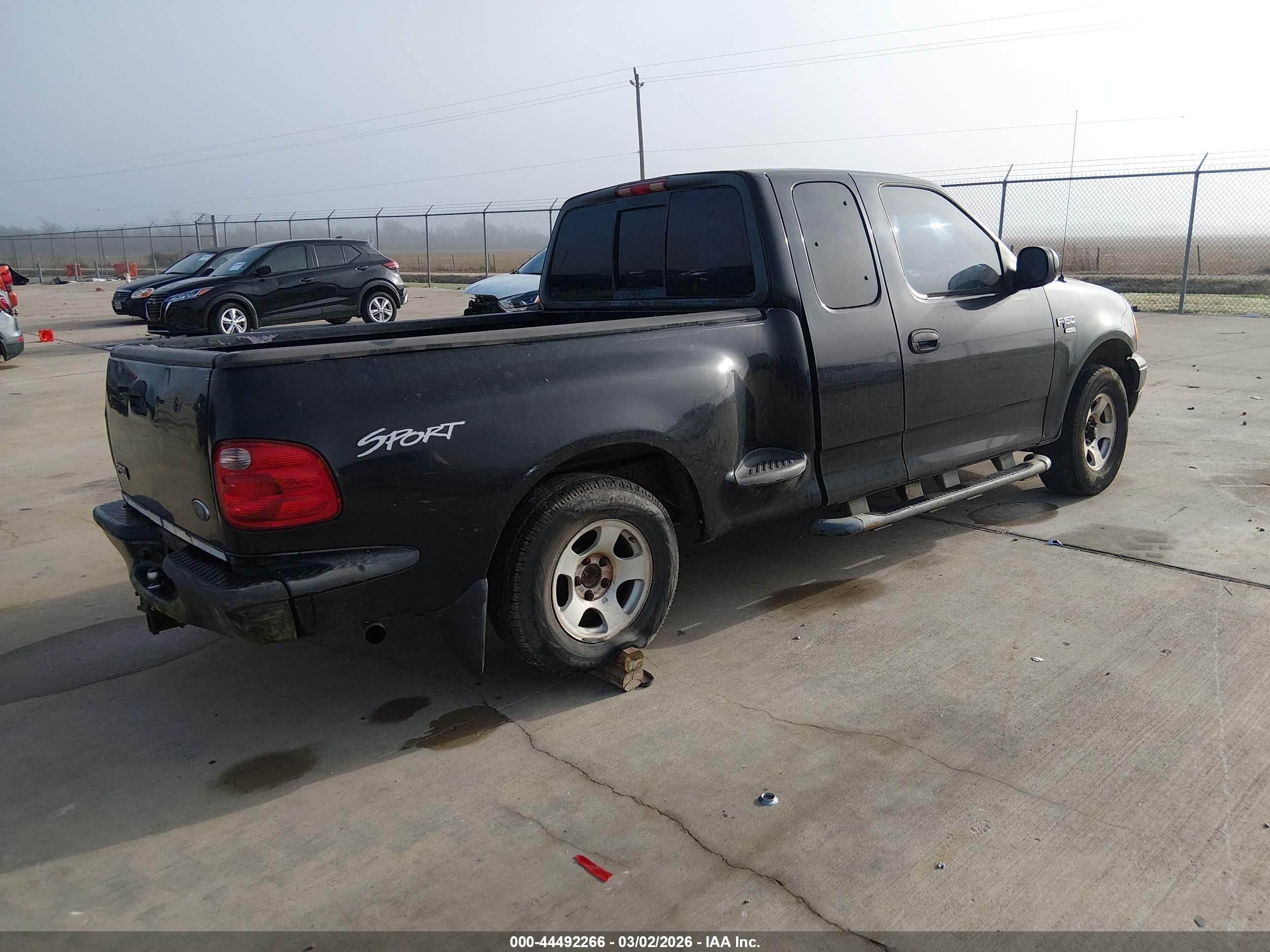 FORD F-150 image 4