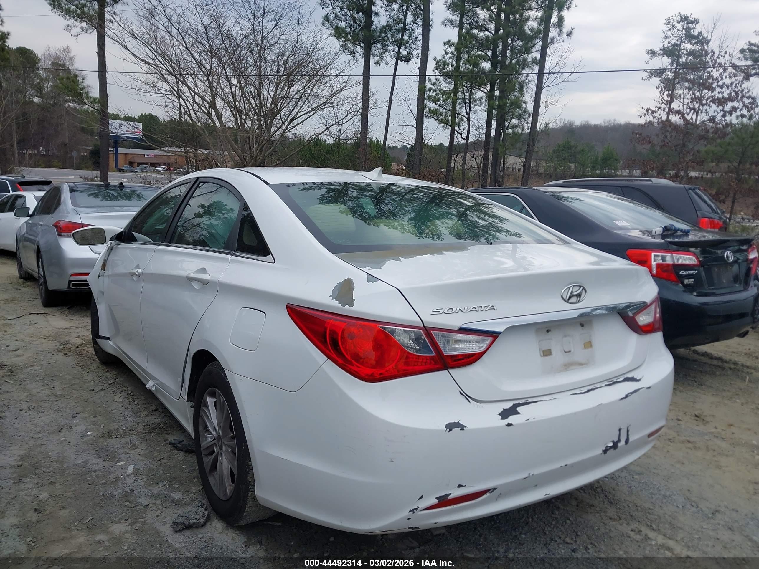HYUNDAI SONATA image 3