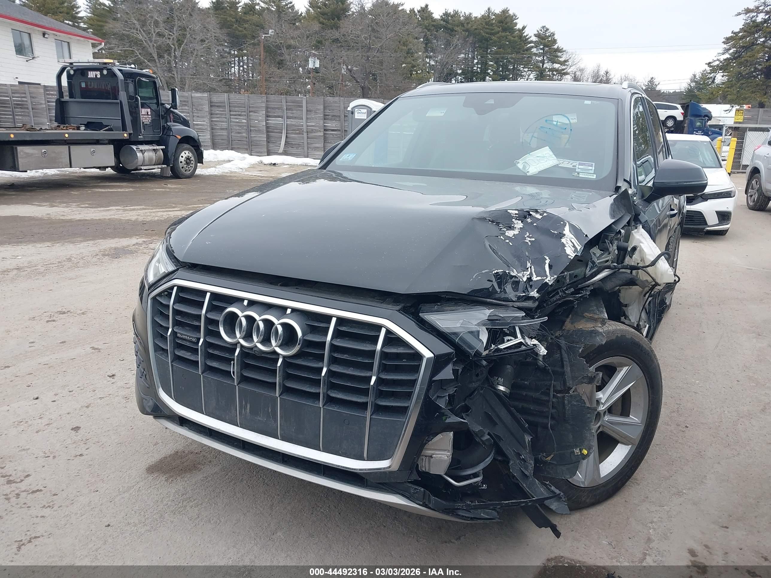 AUDI Q7 image 2