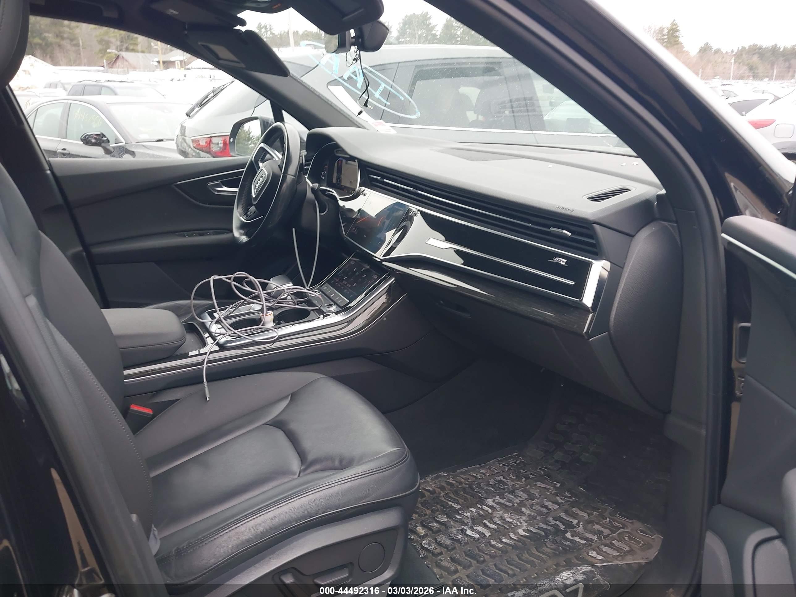 AUDI Q7 image 5