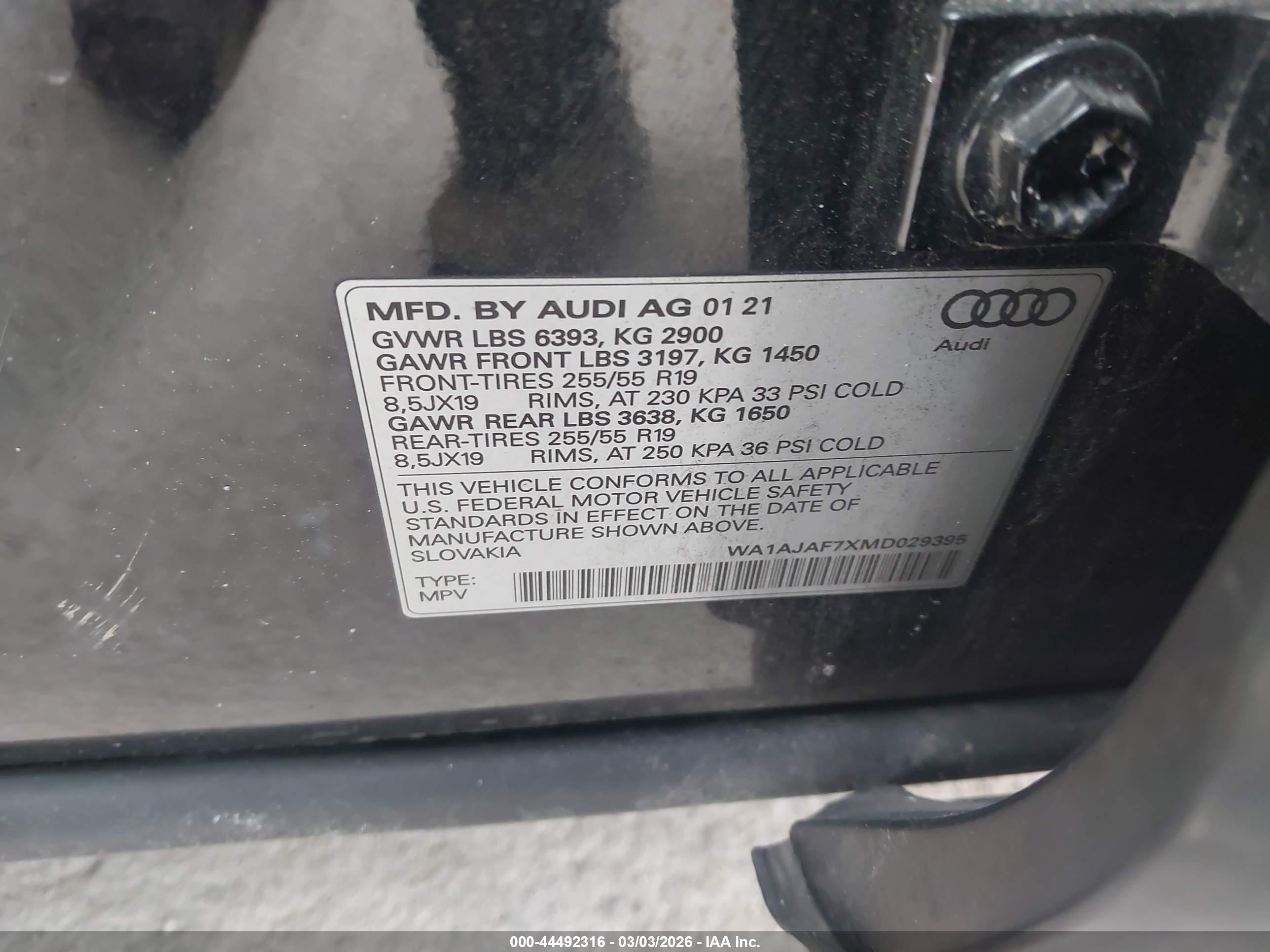 AUDI Q7 image 9