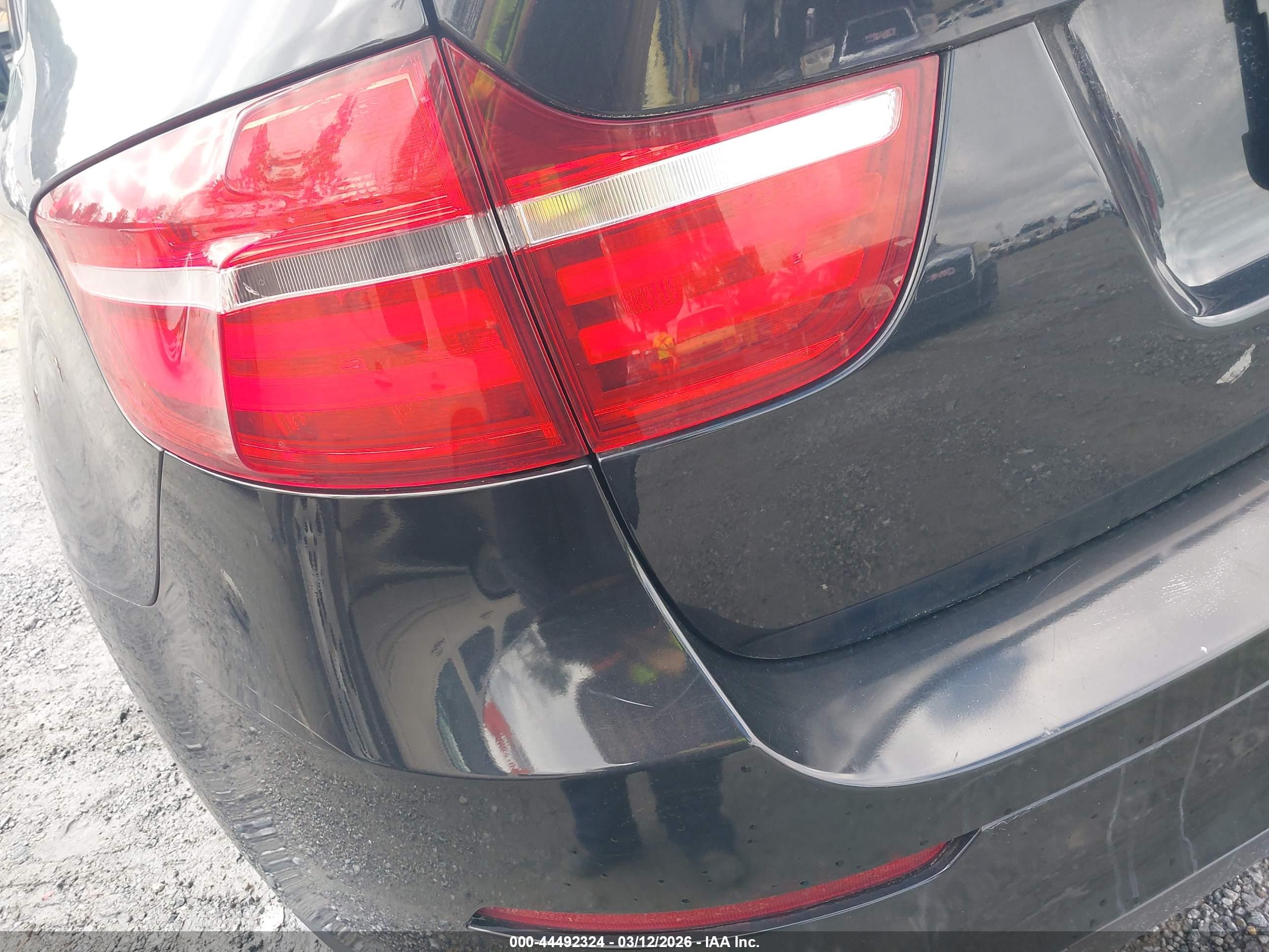 BMW X6 image 6