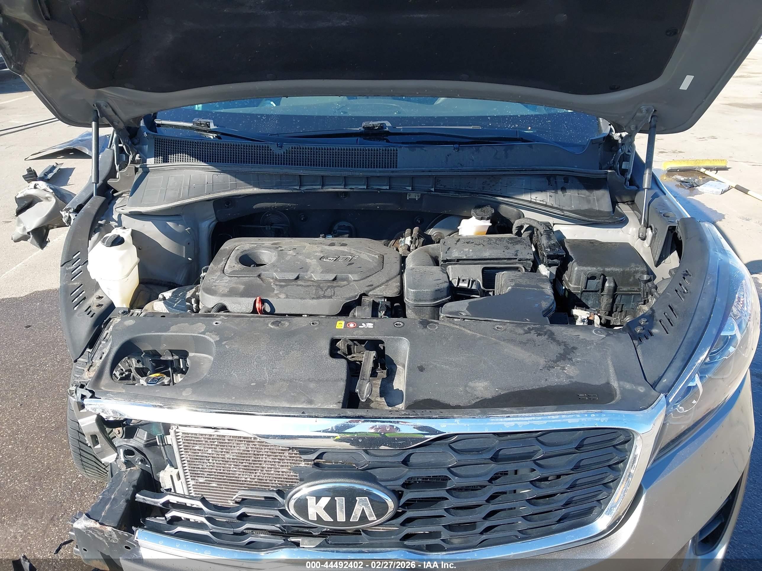 KIA SORENTO image 10