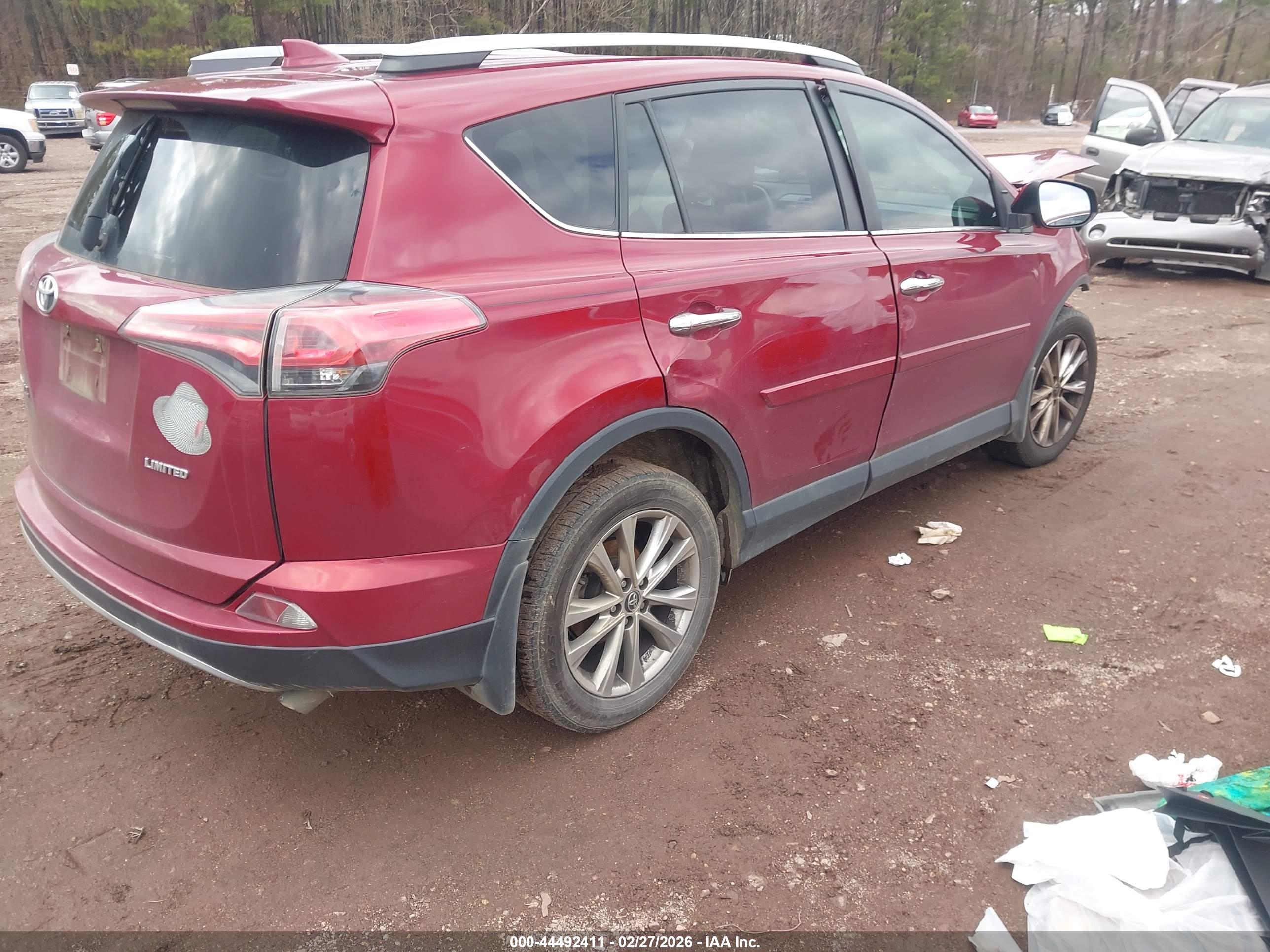 TOYOTA RAV4 image 4
