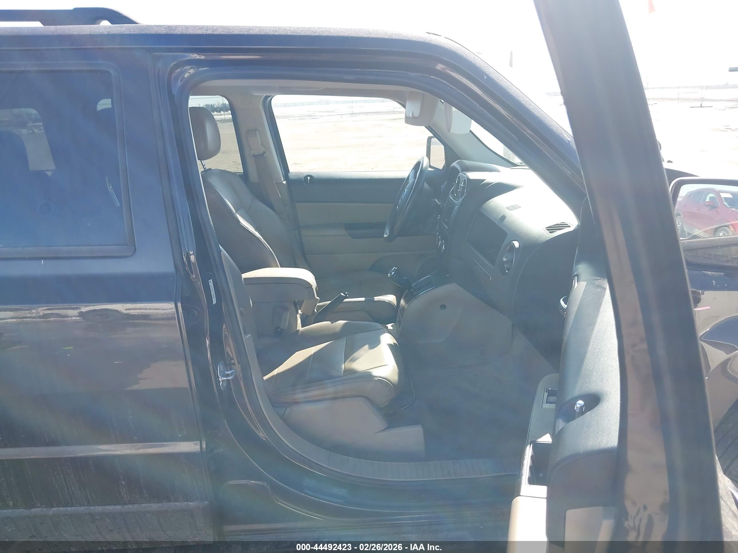 JEEP PATRIOT image 5