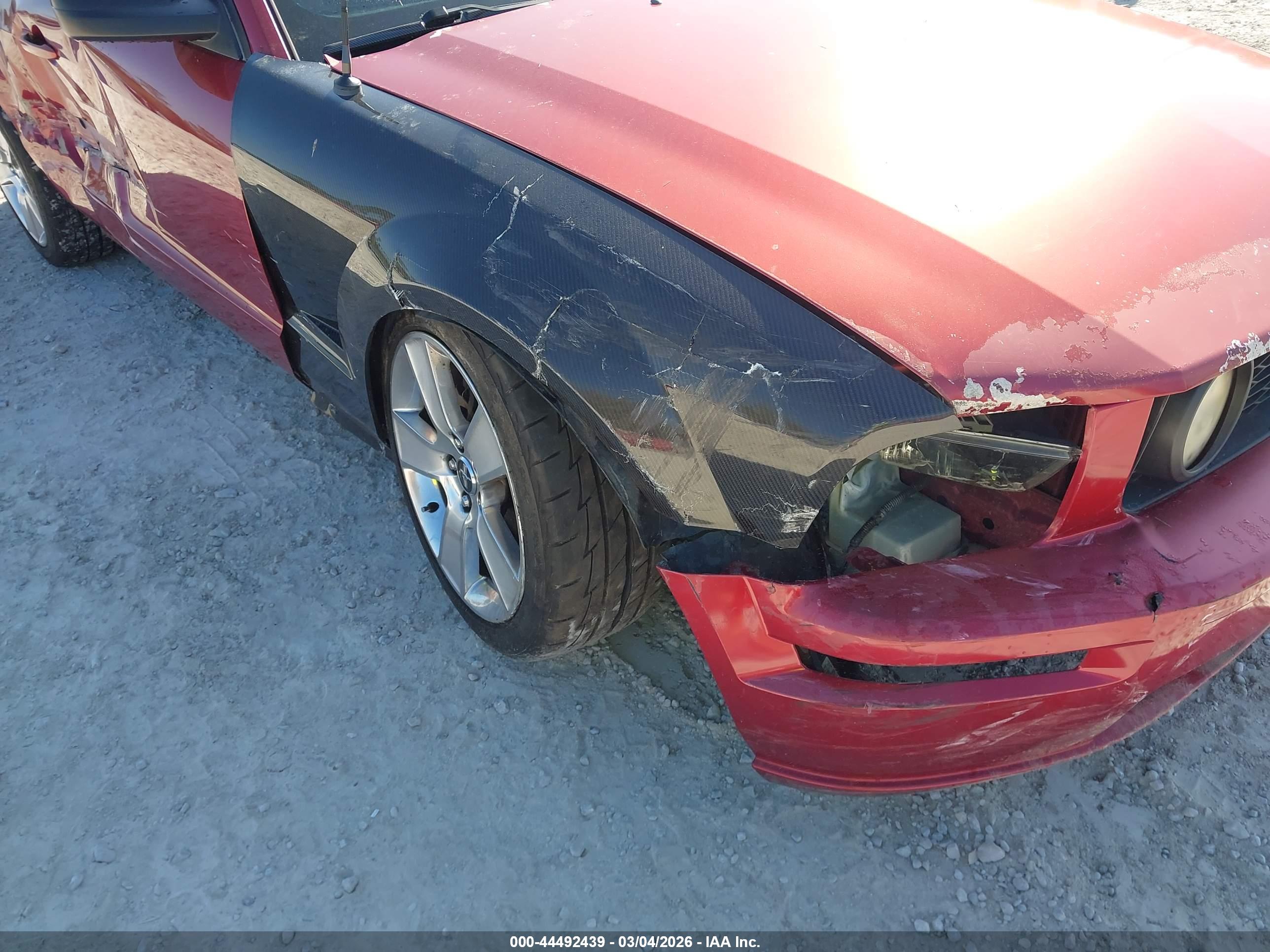 FORD MUSTANG image 6