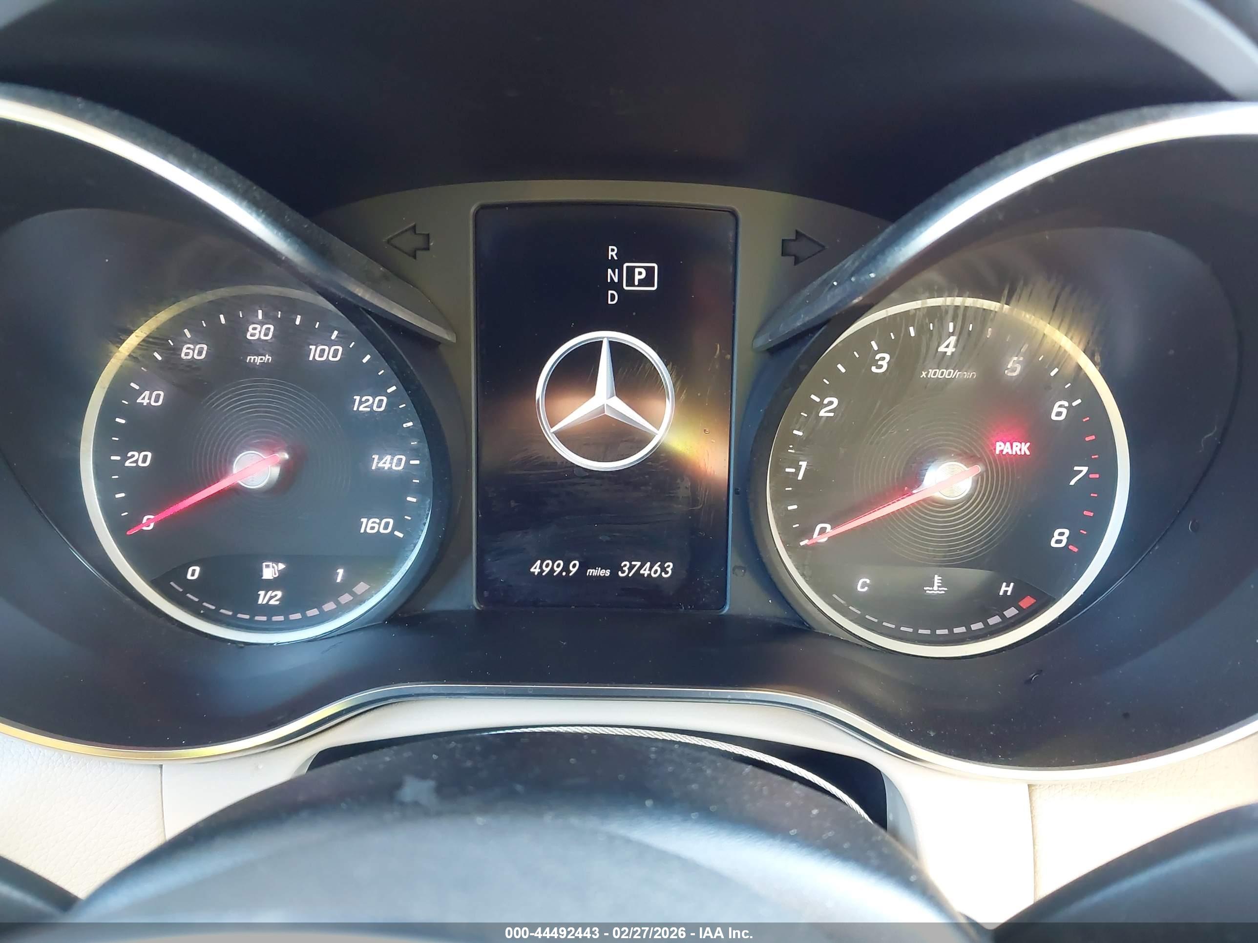 MERCEDES-BENZ GLC image 7
