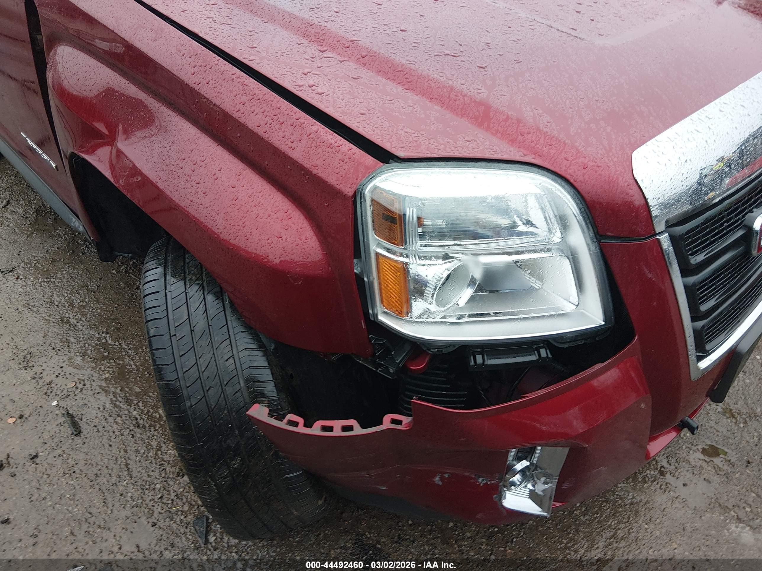 GMC TERRAIN image 6