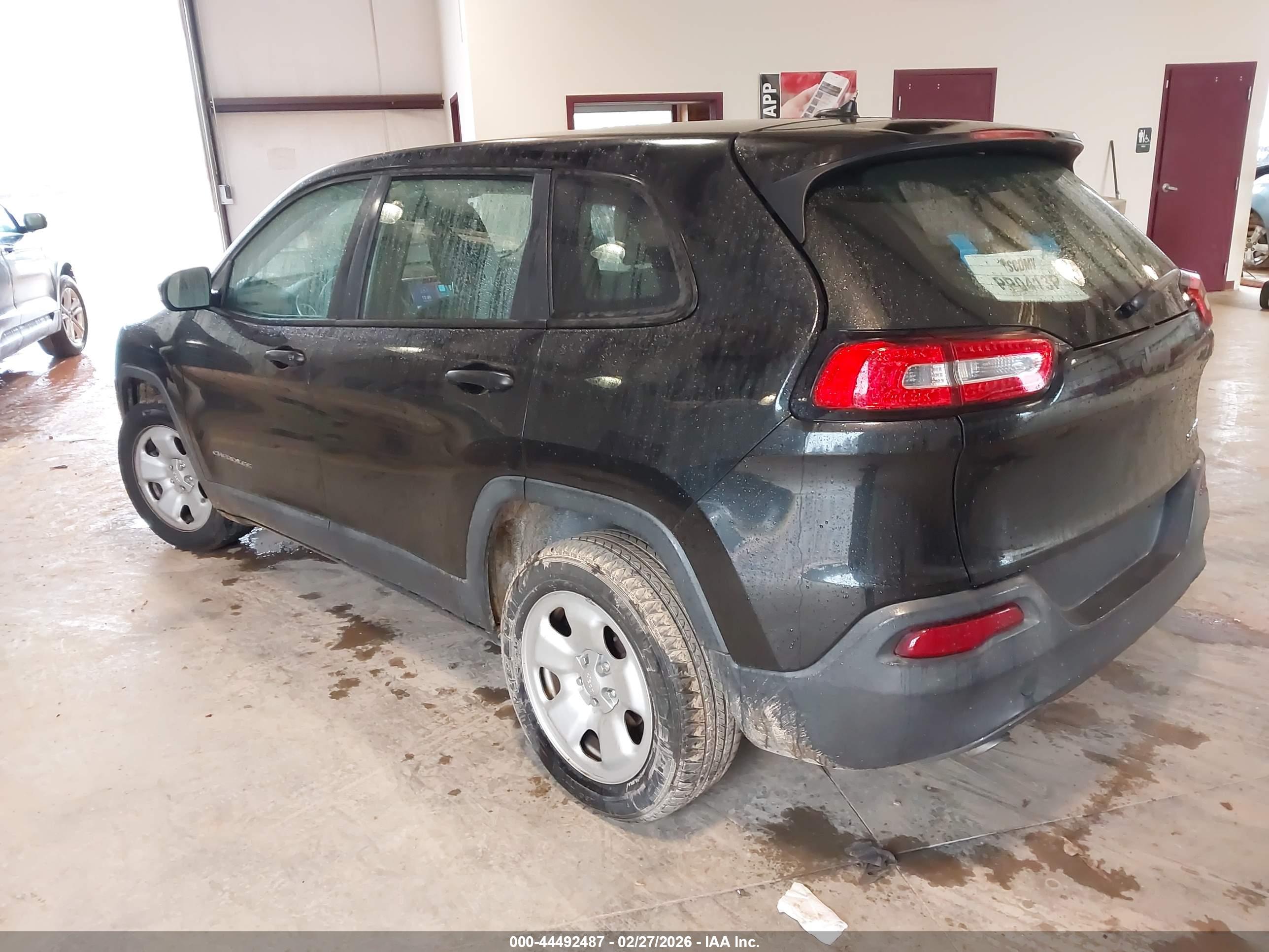 JEEP CHEROKEE image 3