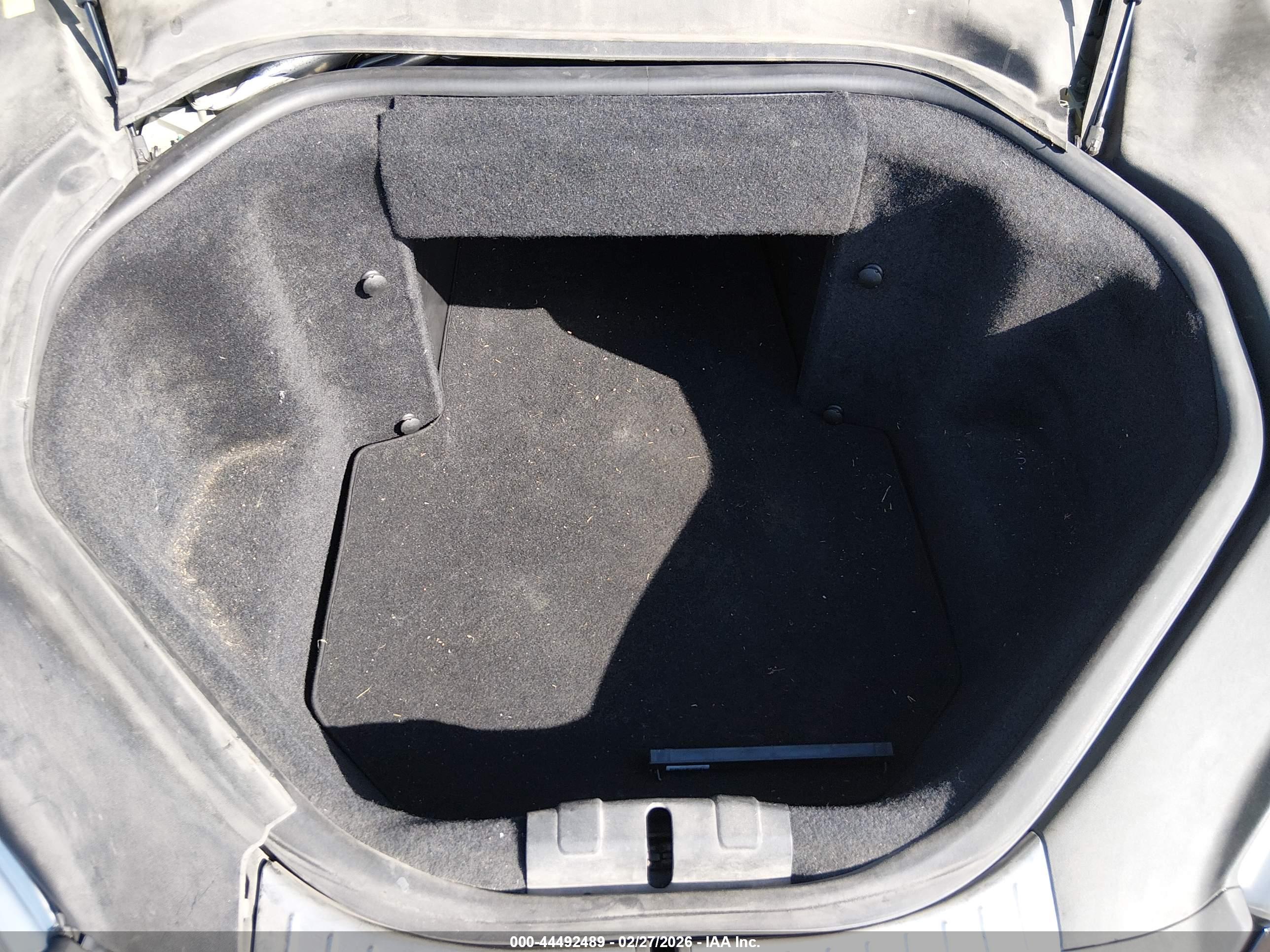 TESLA MODEL image 10