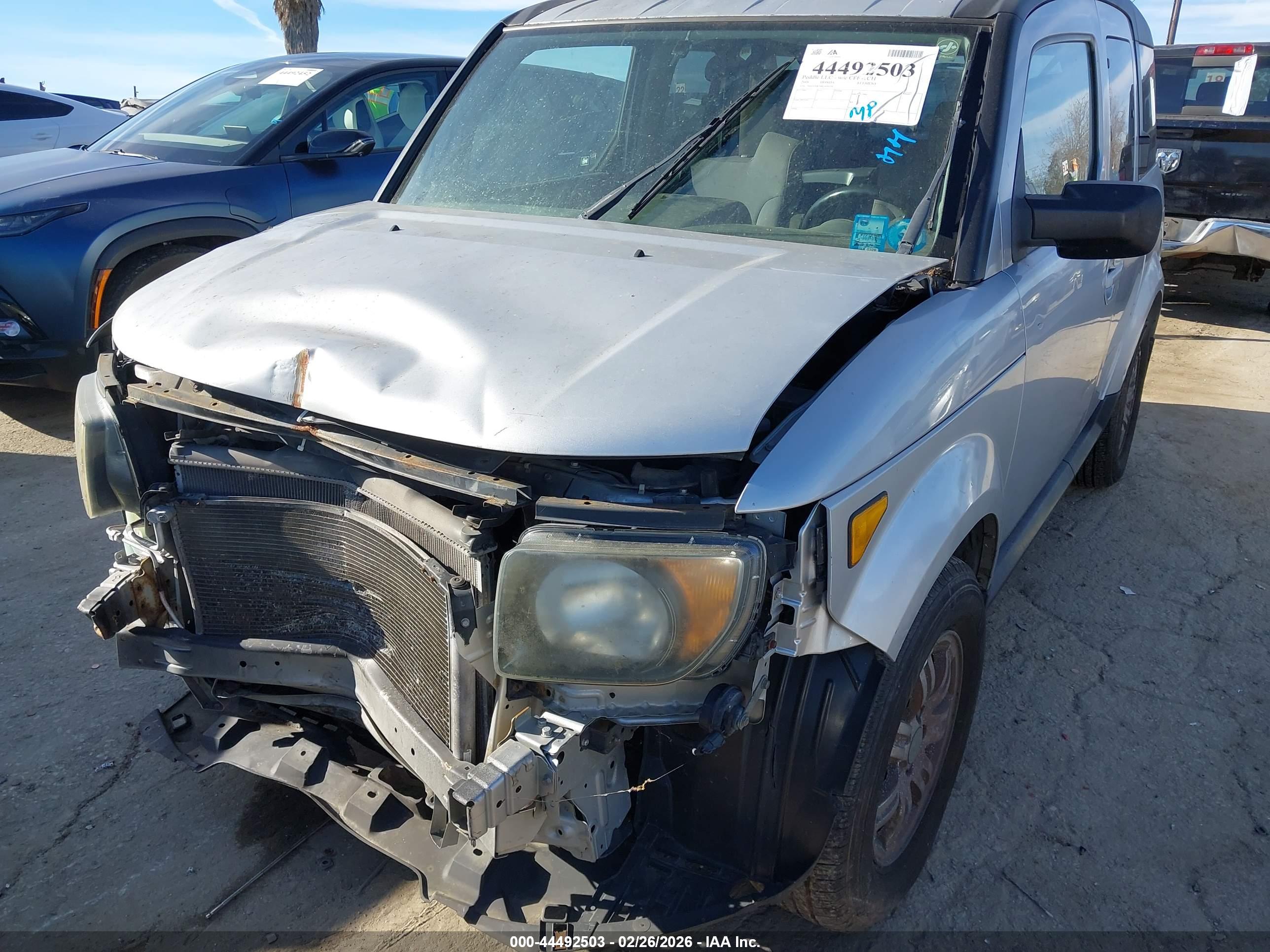 HONDA ELEMENT image 6