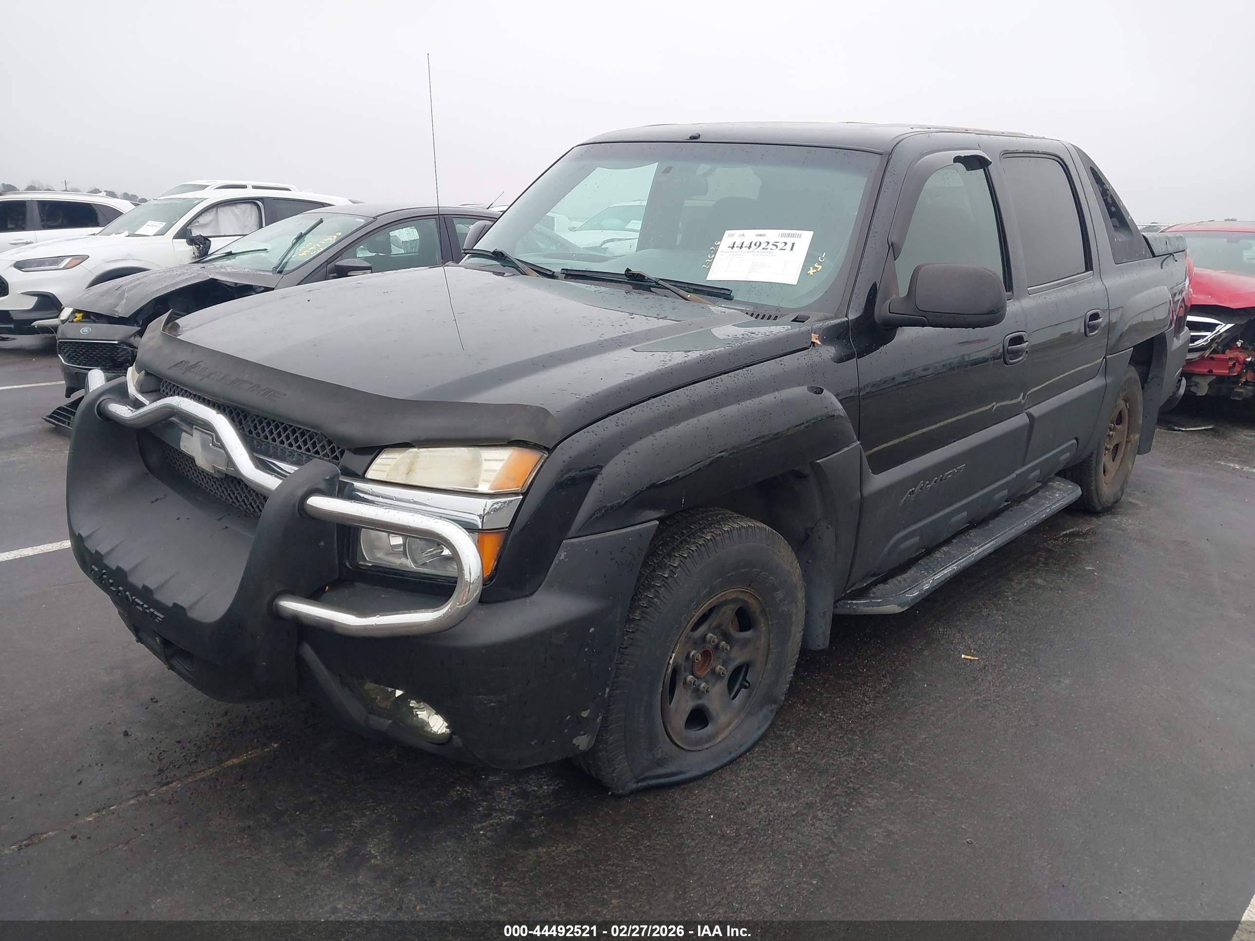CHEVROLET AVALANCHE image 2
