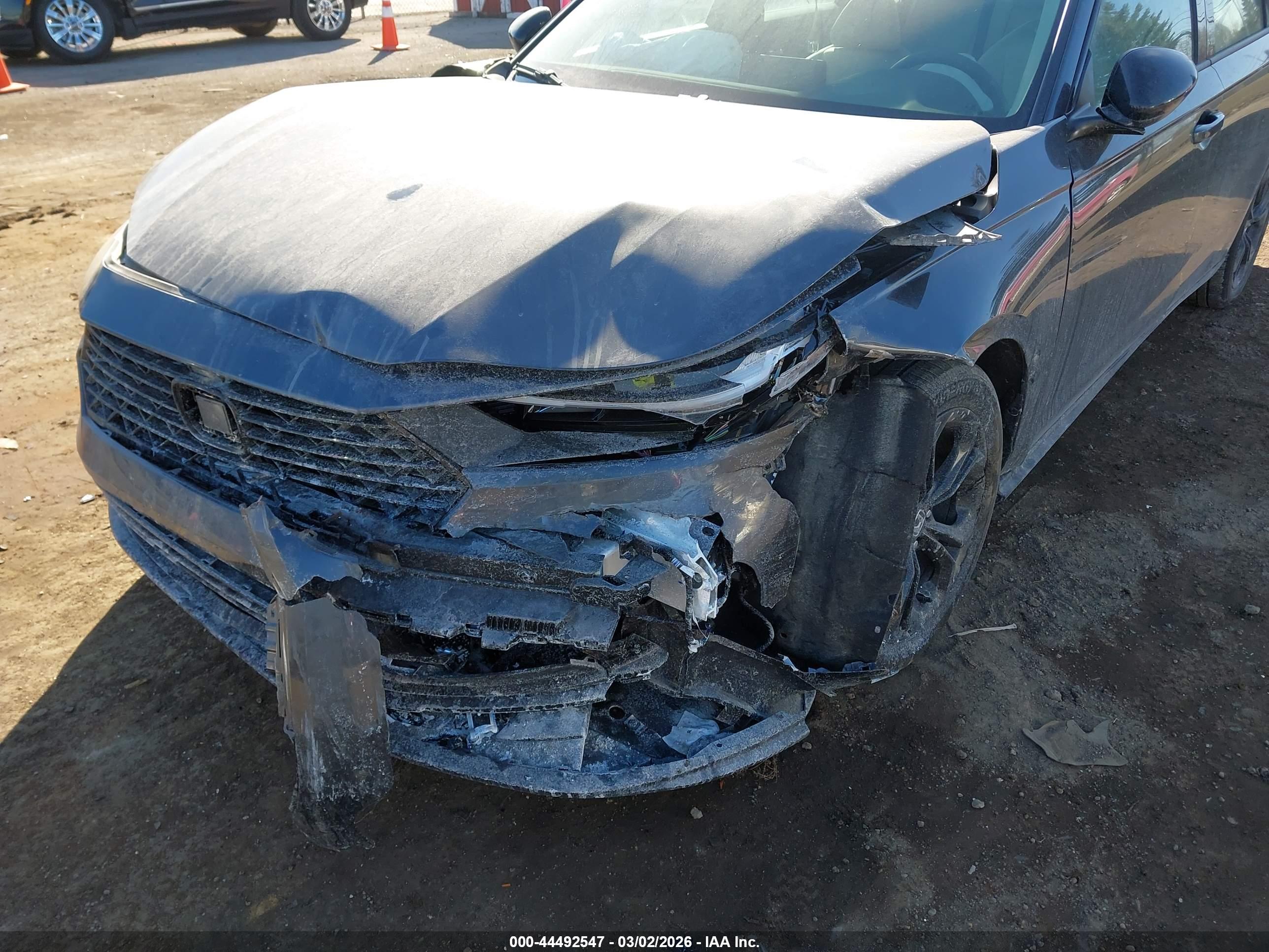 HONDA ACCORD image 6