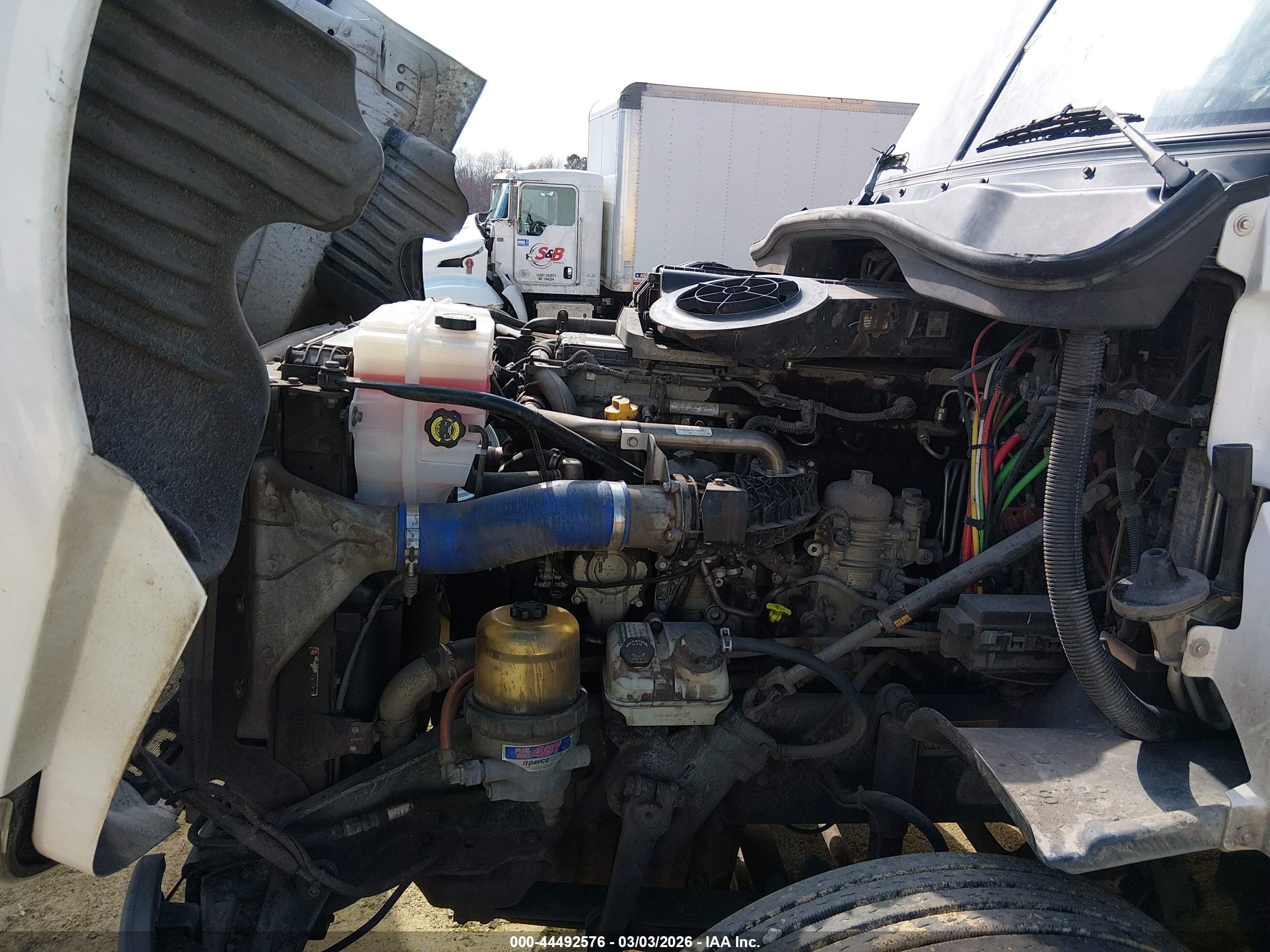 FREIGHTLINER CASCADIA image 10