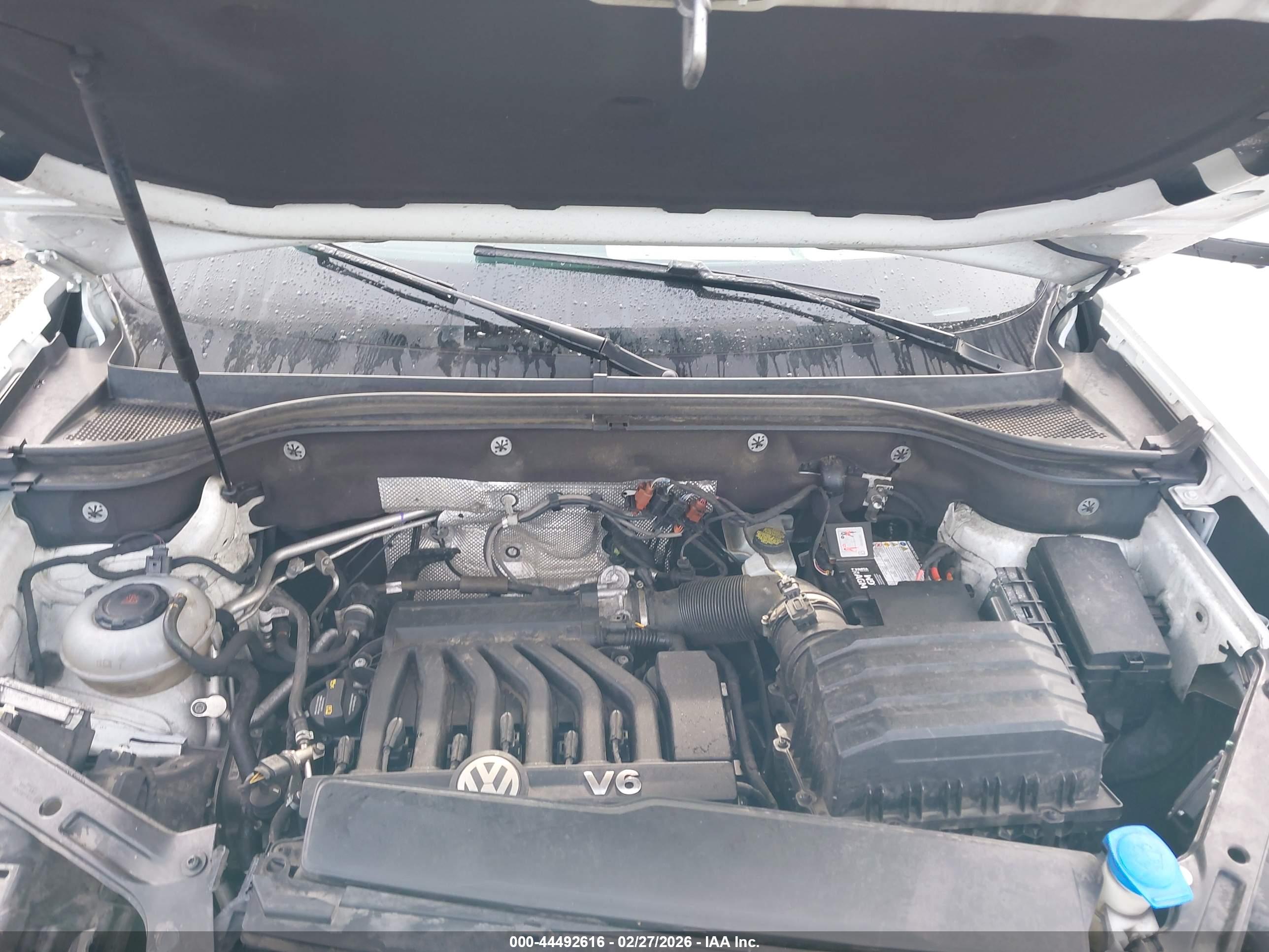 VOLKSWAGEN ATLAS image 10