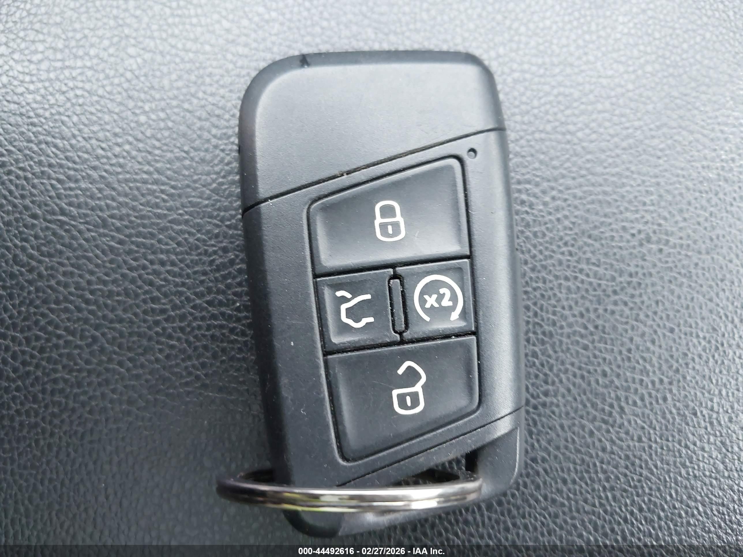 VOLKSWAGEN ATLAS image 11