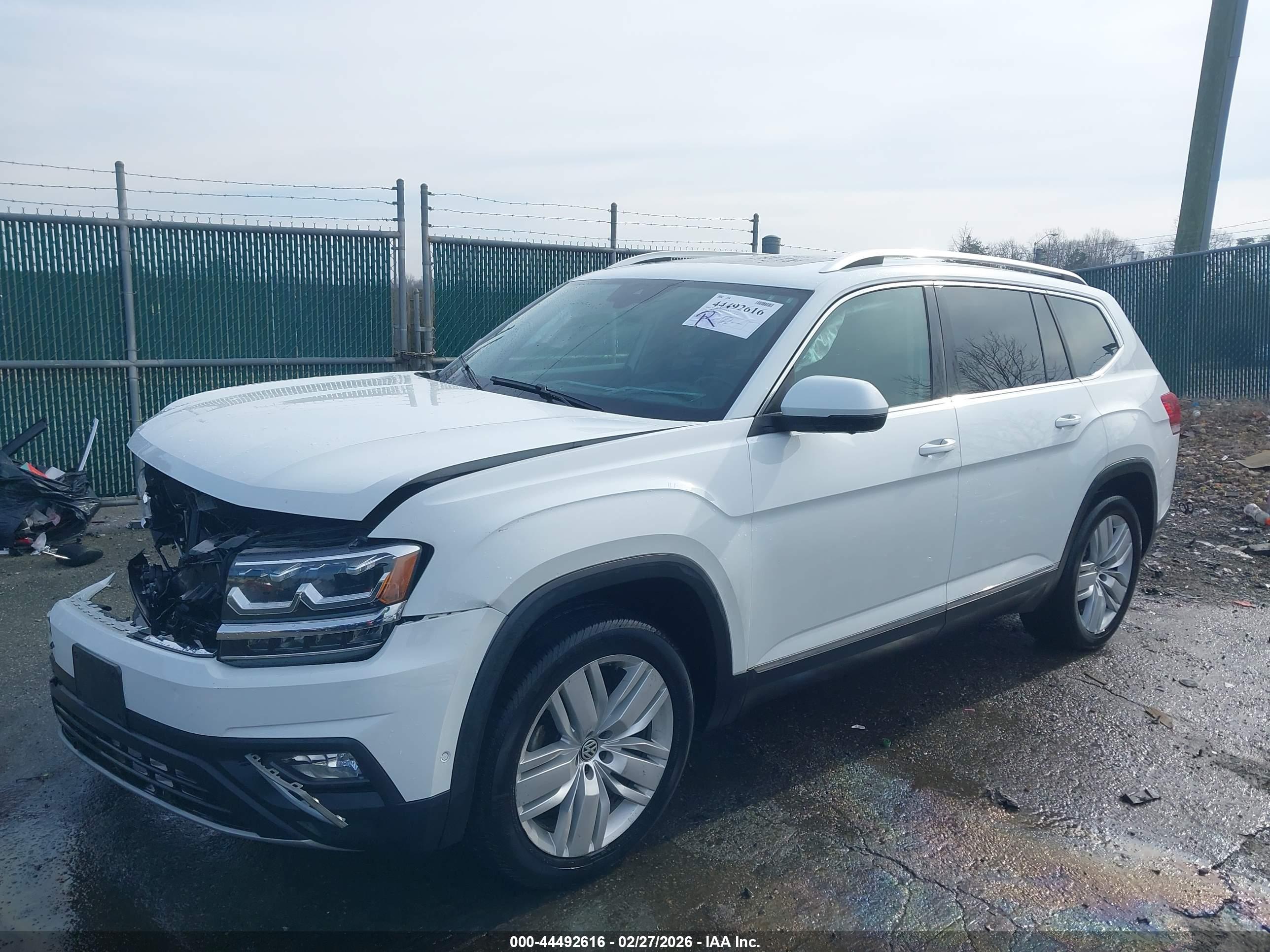 VOLKSWAGEN ATLAS image 2