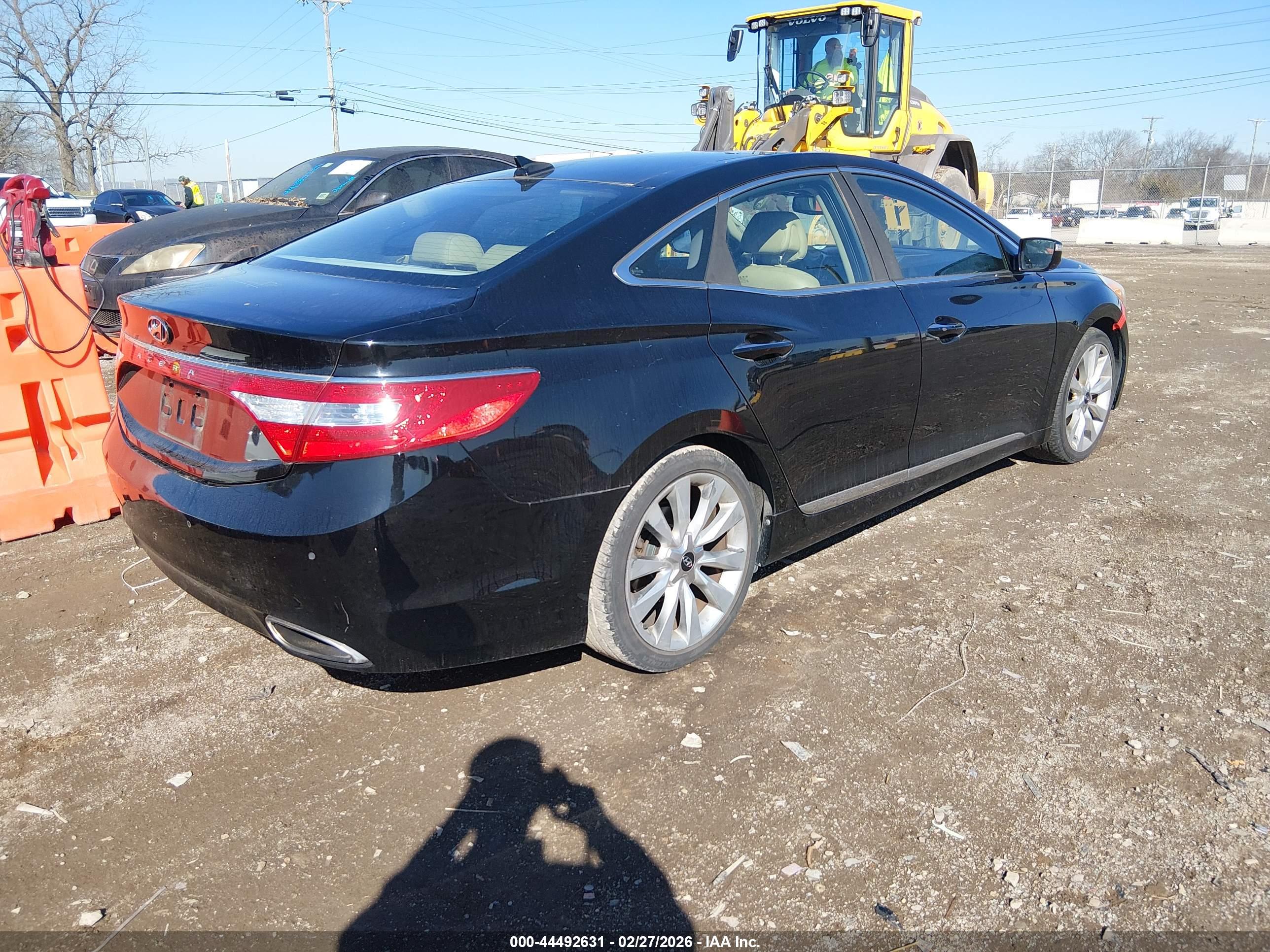 HYUNDAI AZERA image 4
