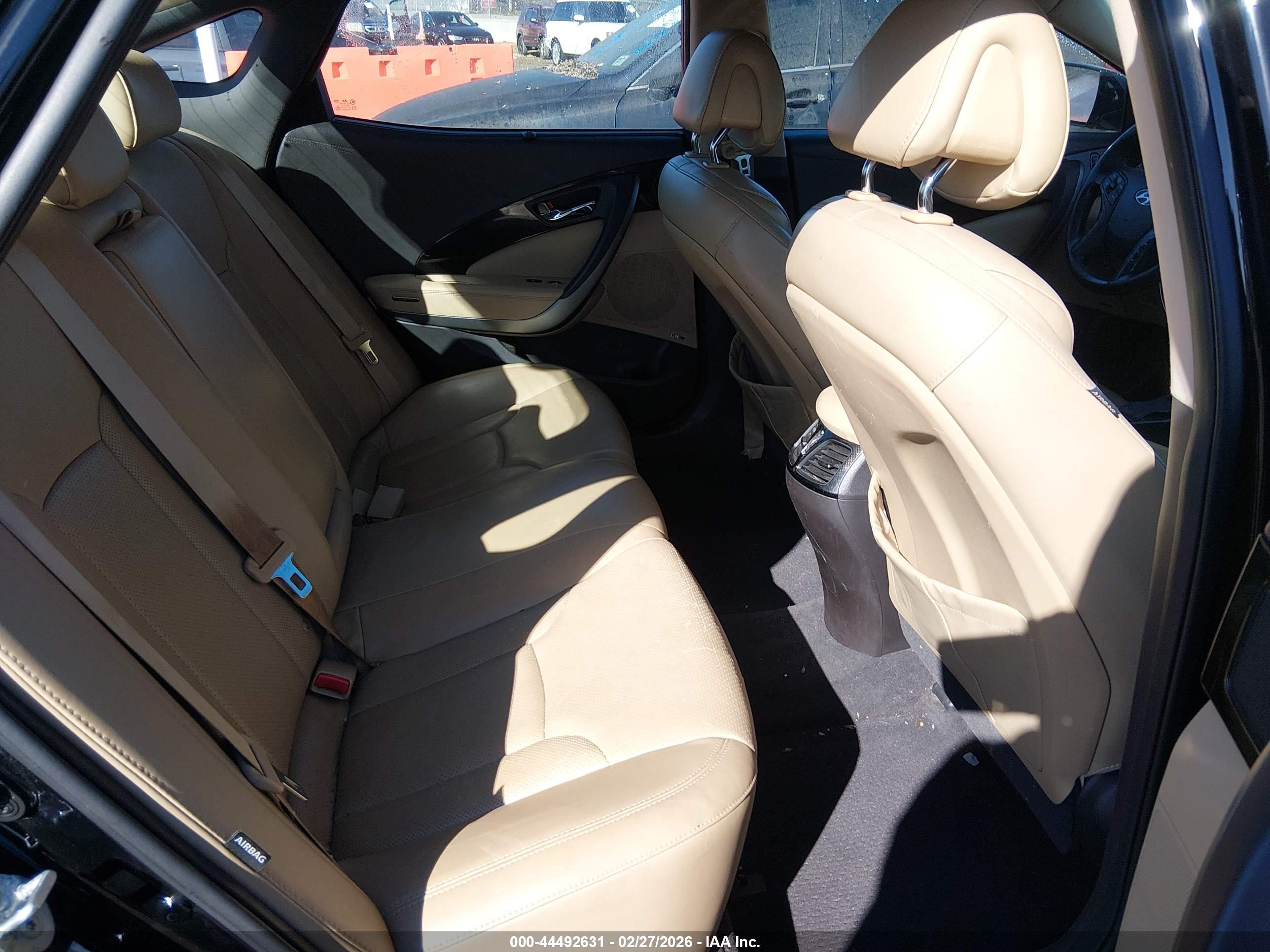 HYUNDAI AZERA image 8