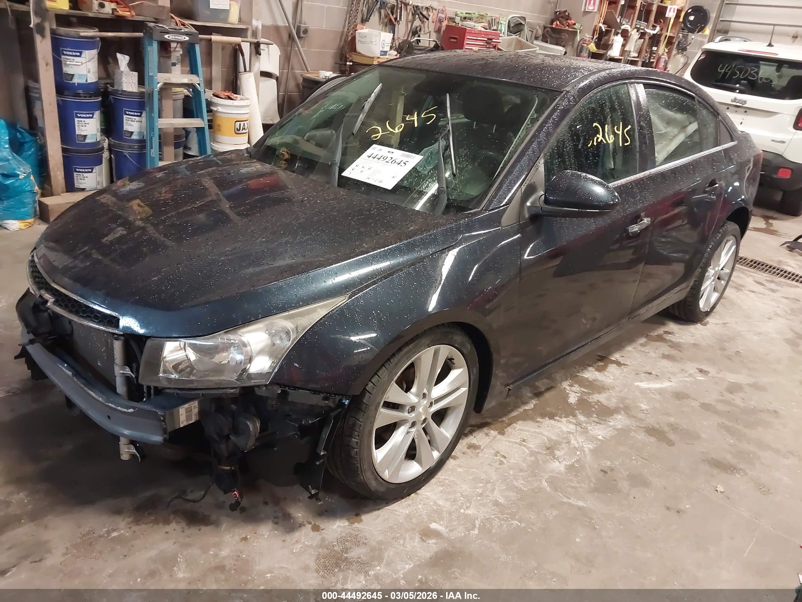 CHEVROLET CRUZE image 2