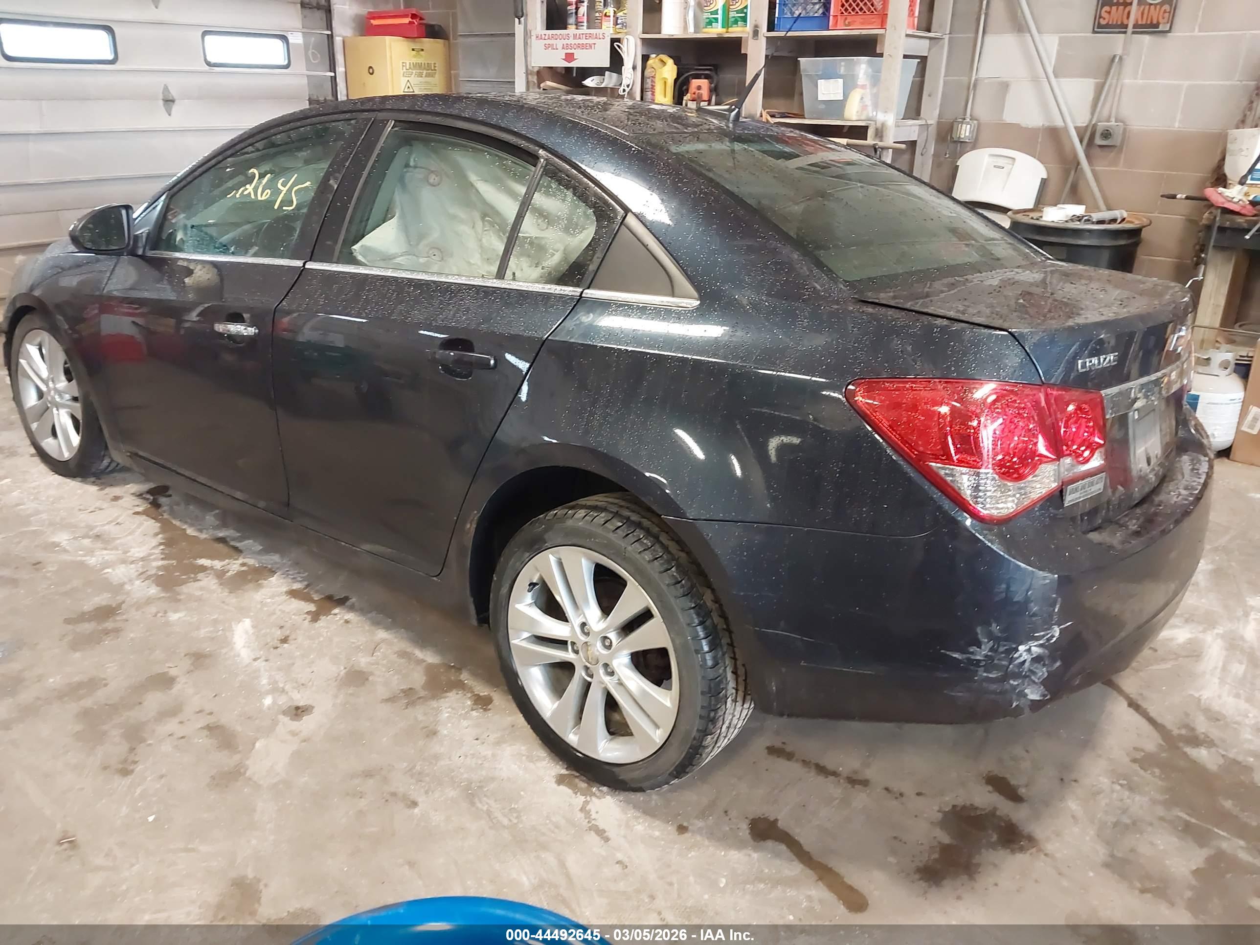 CHEVROLET CRUZE image 3