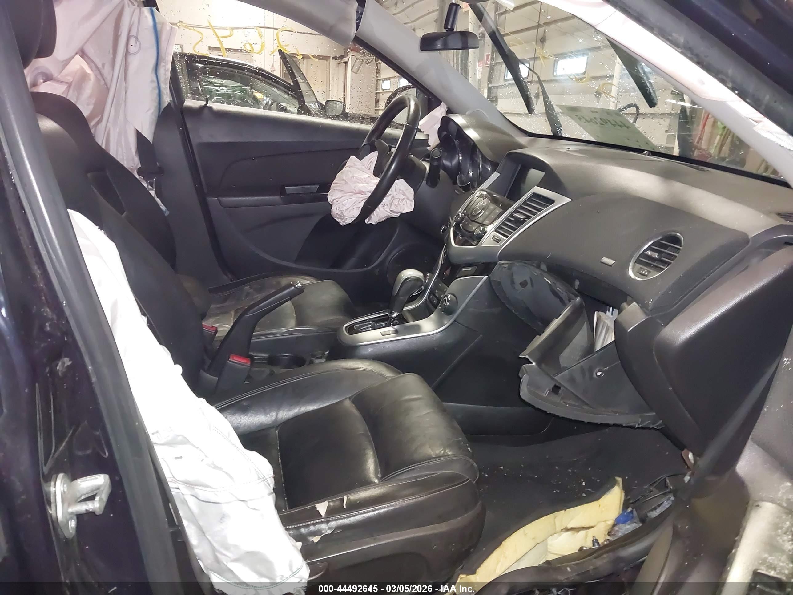 CHEVROLET CRUZE image 5