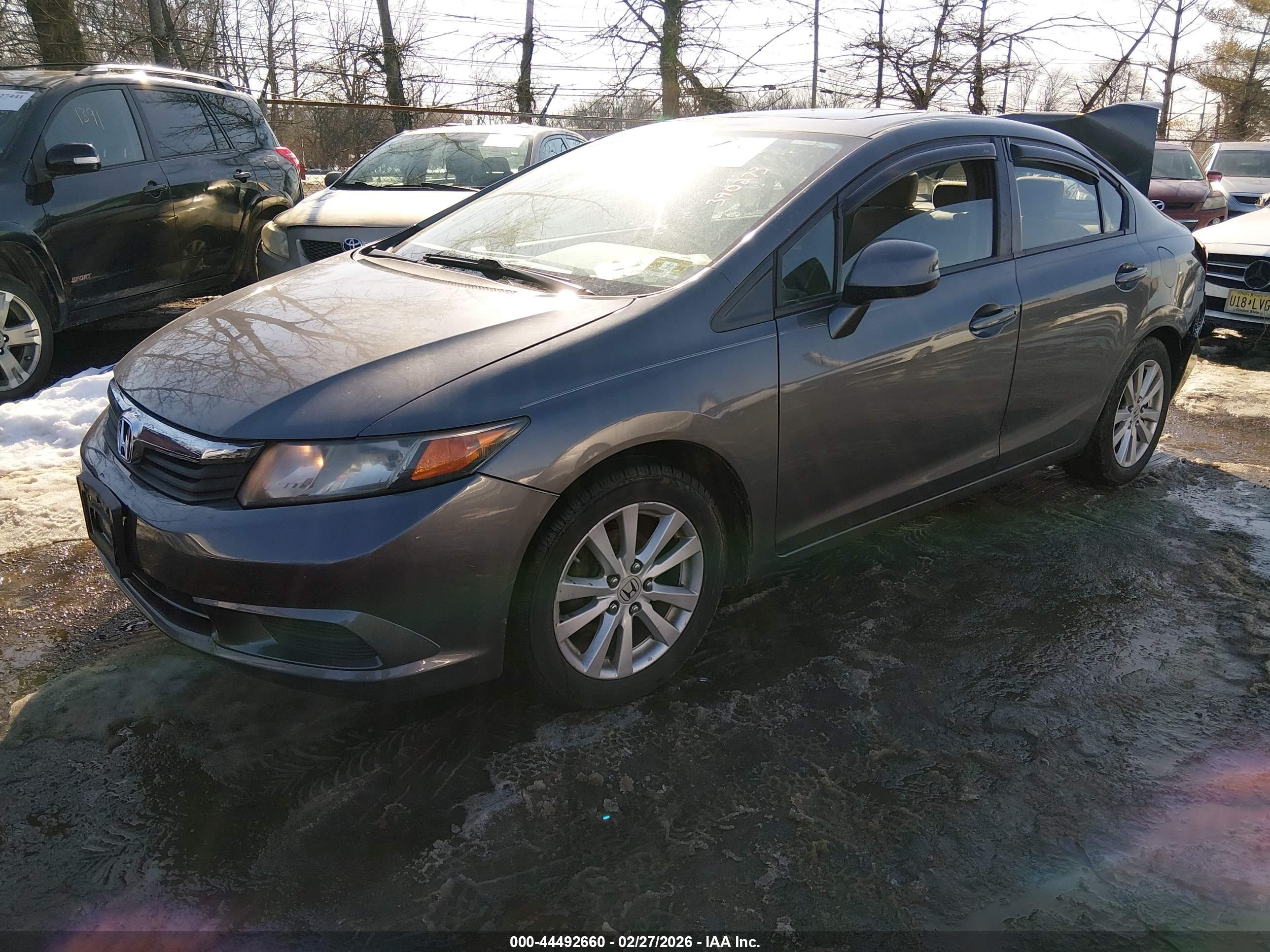 HONDA CIVIC image 2