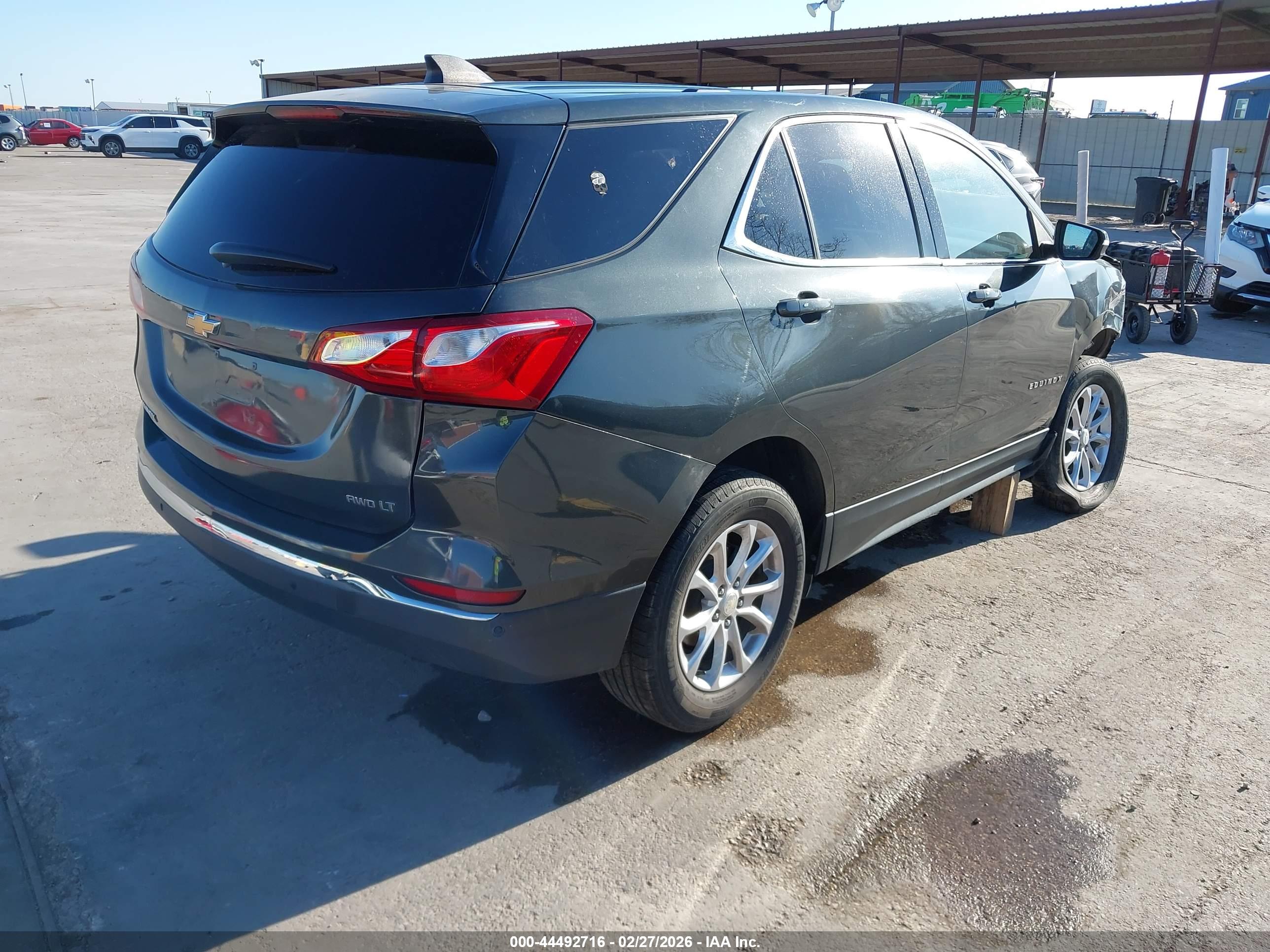 CHEVROLET EQUINOX image 4