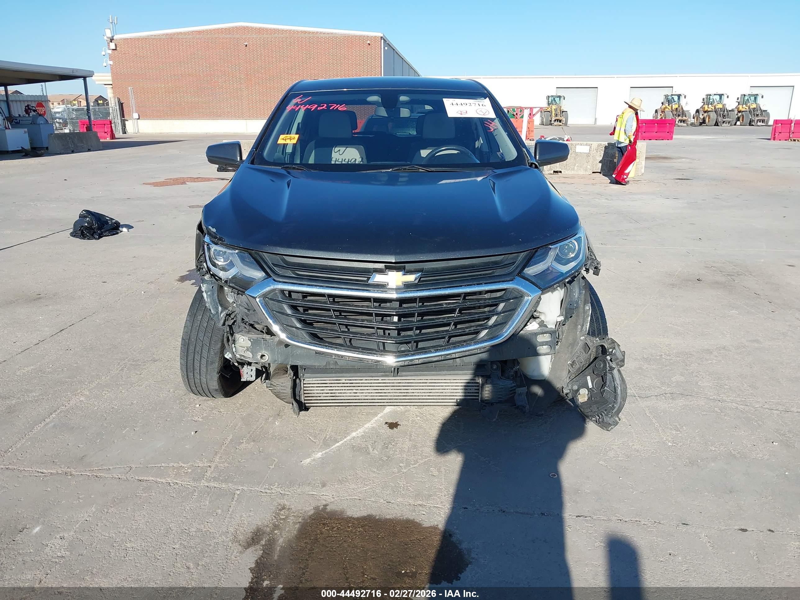 CHEVROLET EQUINOX image 6