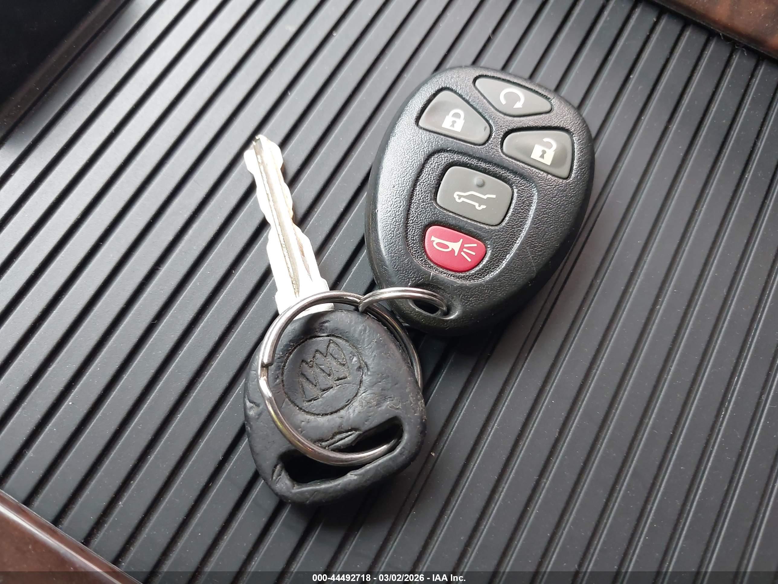 BUICK ENCLAVE image 11