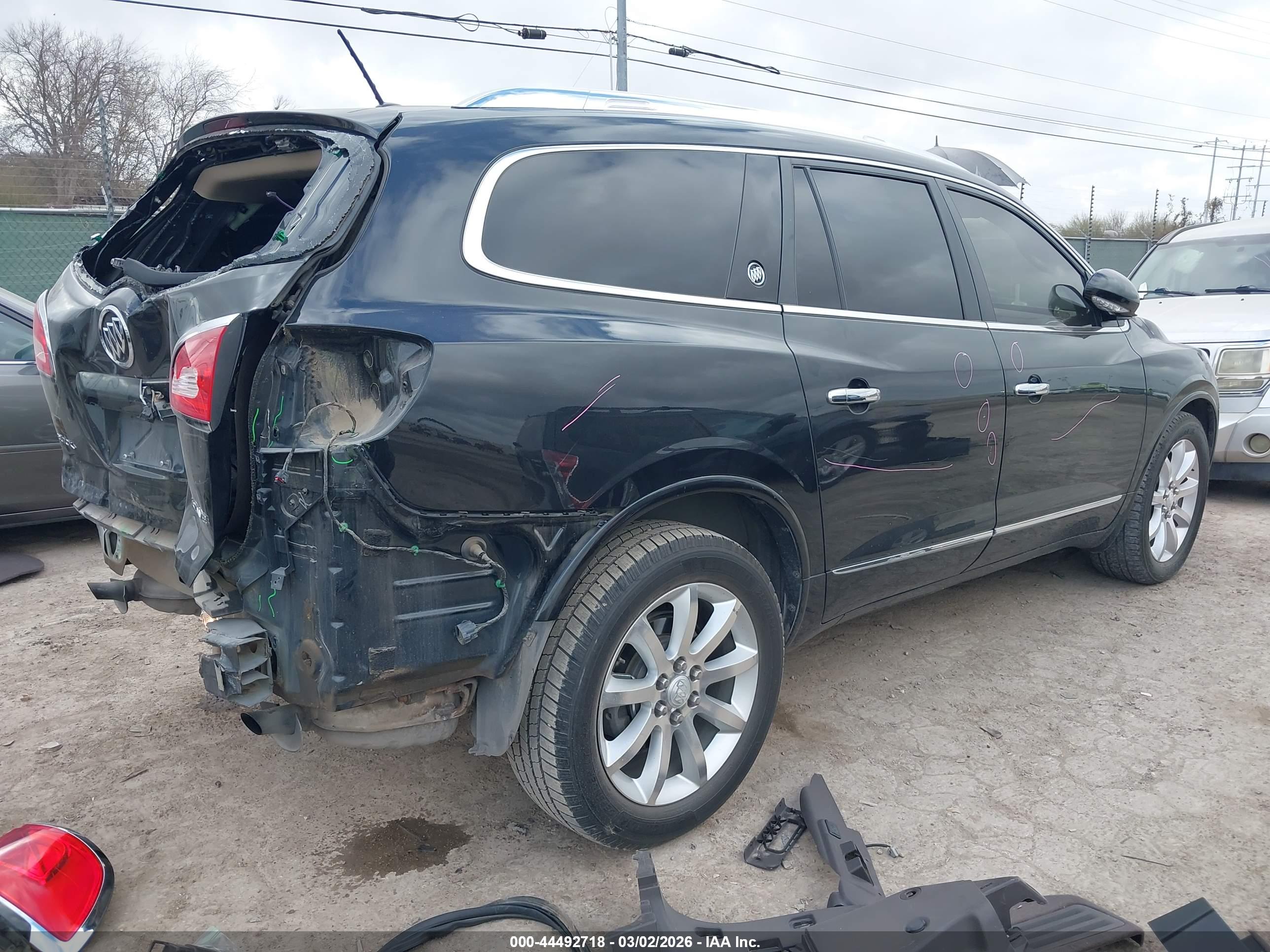BUICK ENCLAVE image 4