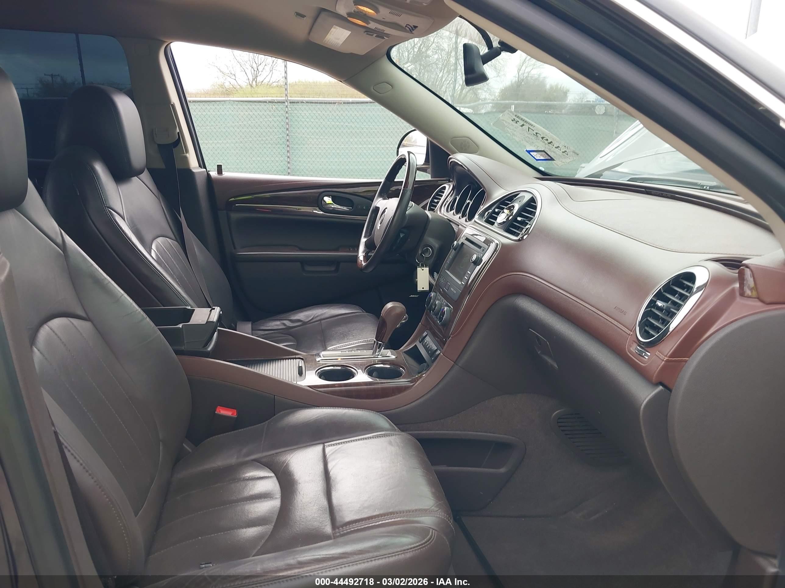 BUICK ENCLAVE image 5