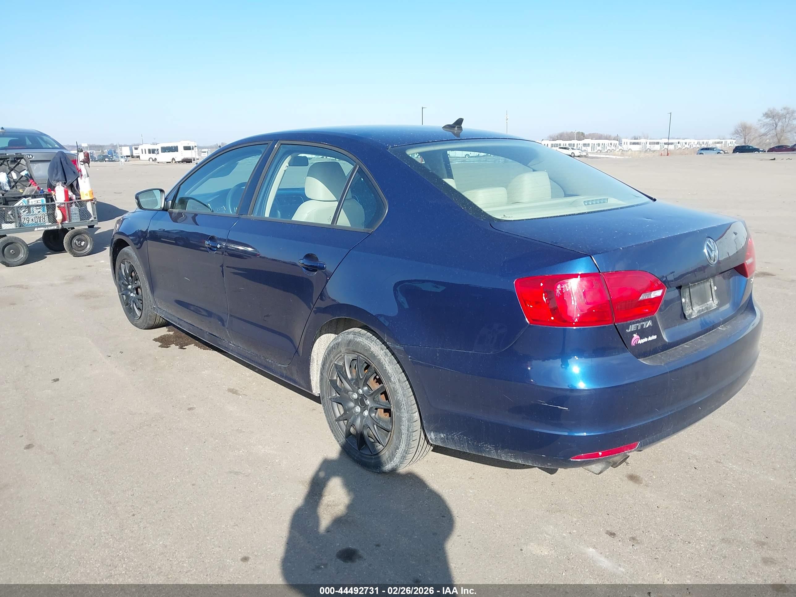 VOLKSWAGEN JETTA image 3
