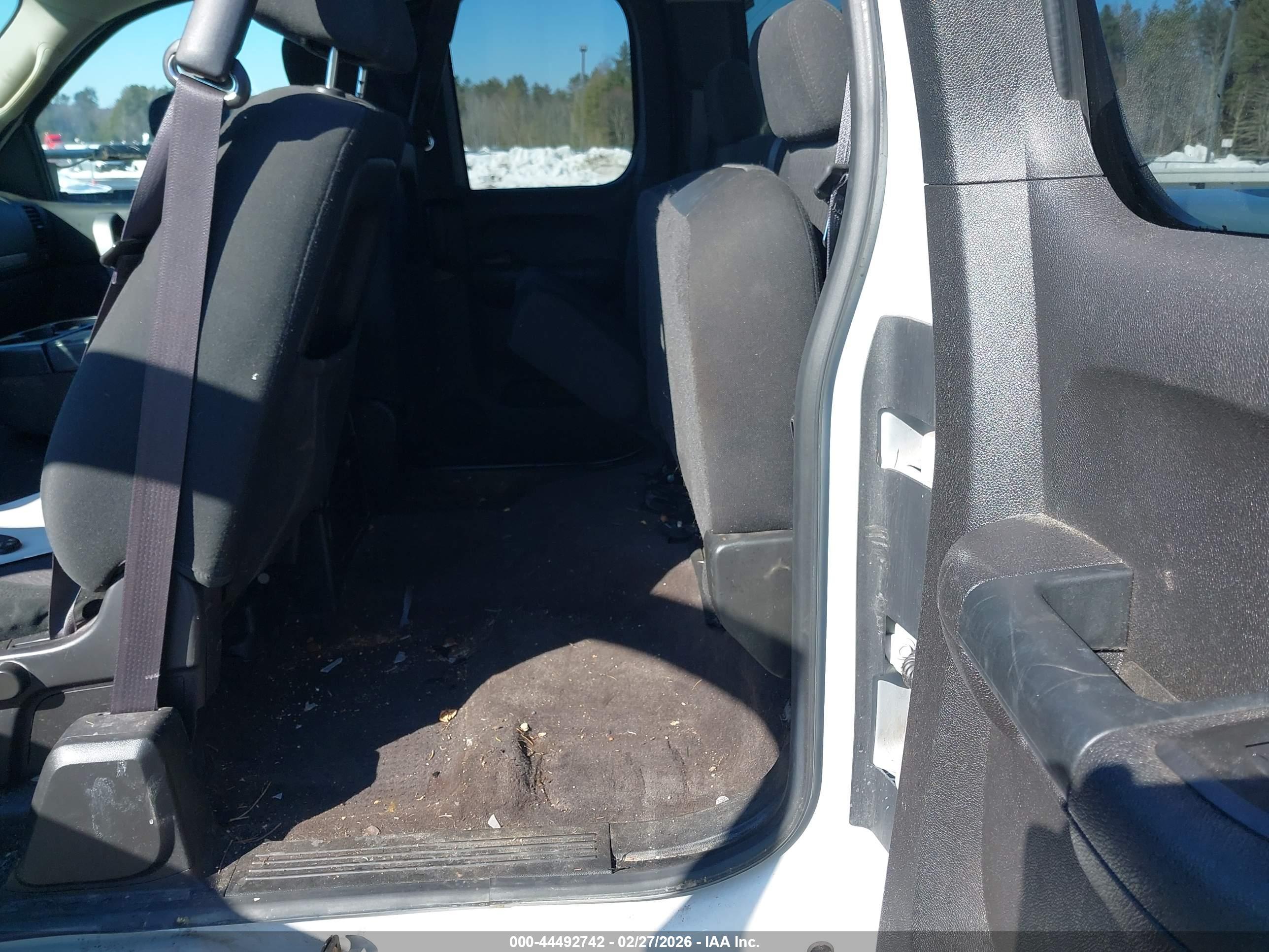 GMC SIERRA image 8