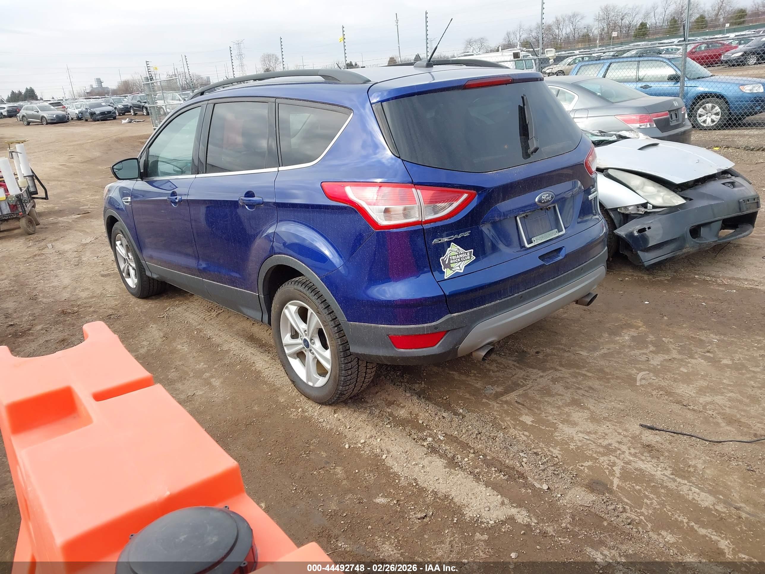 FORD ESCAPE image 3