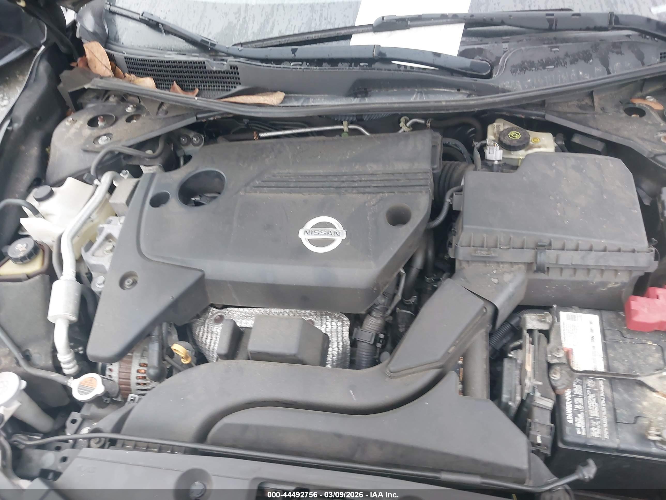 NISSAN ALTIMA image 10