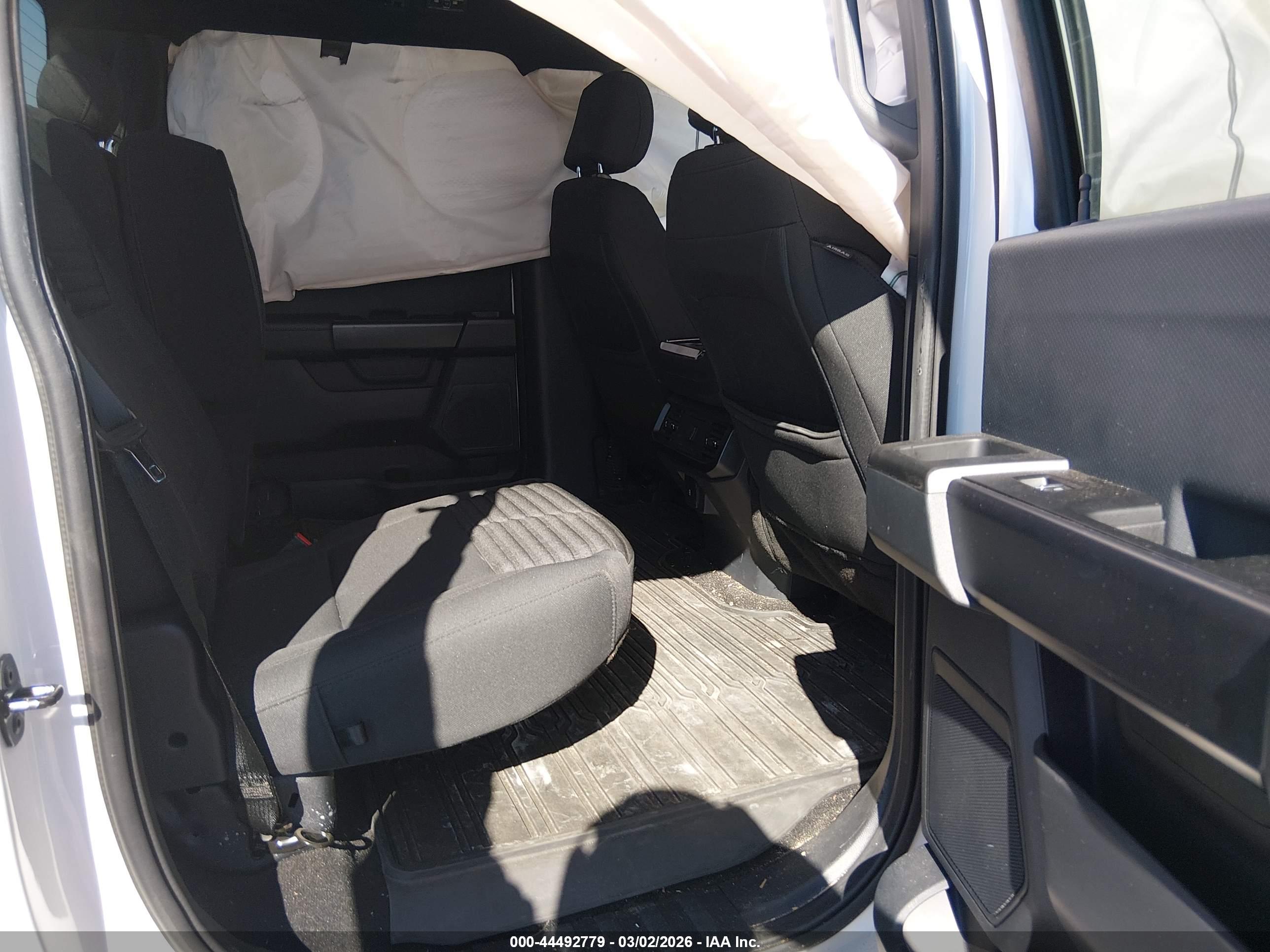 FORD F-150 image 8