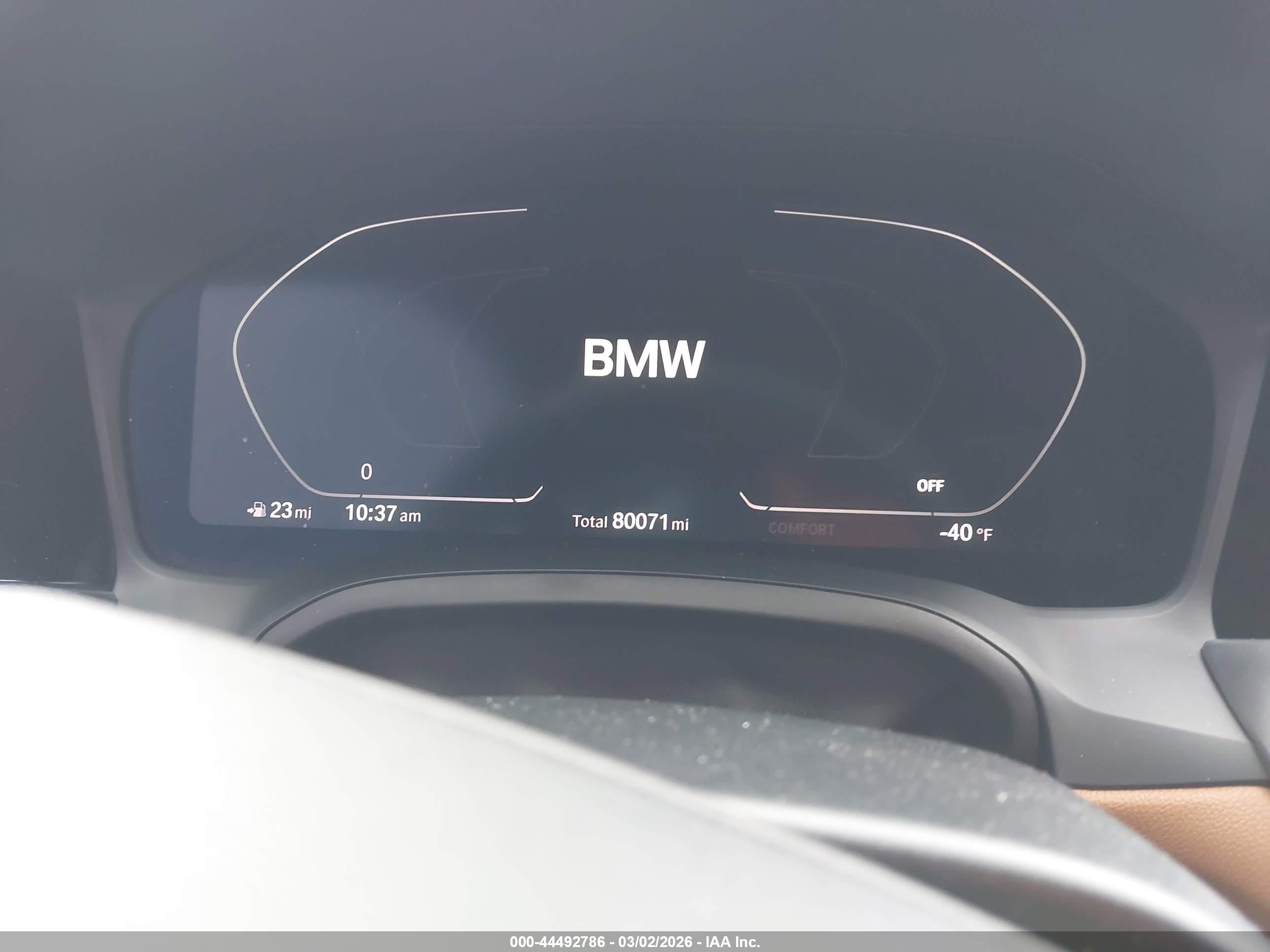 BMW 330I image 7