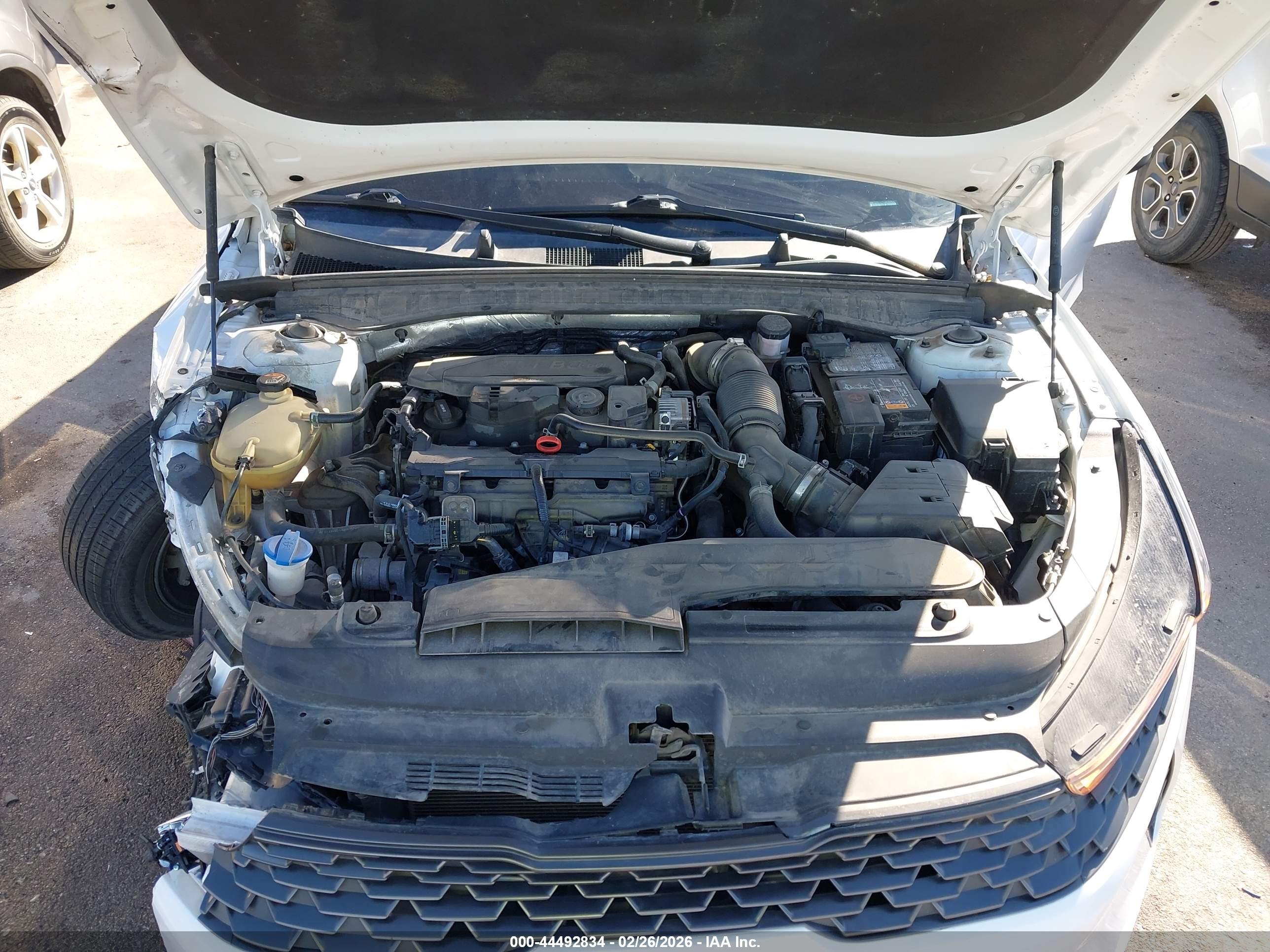 KIA K5 image 10