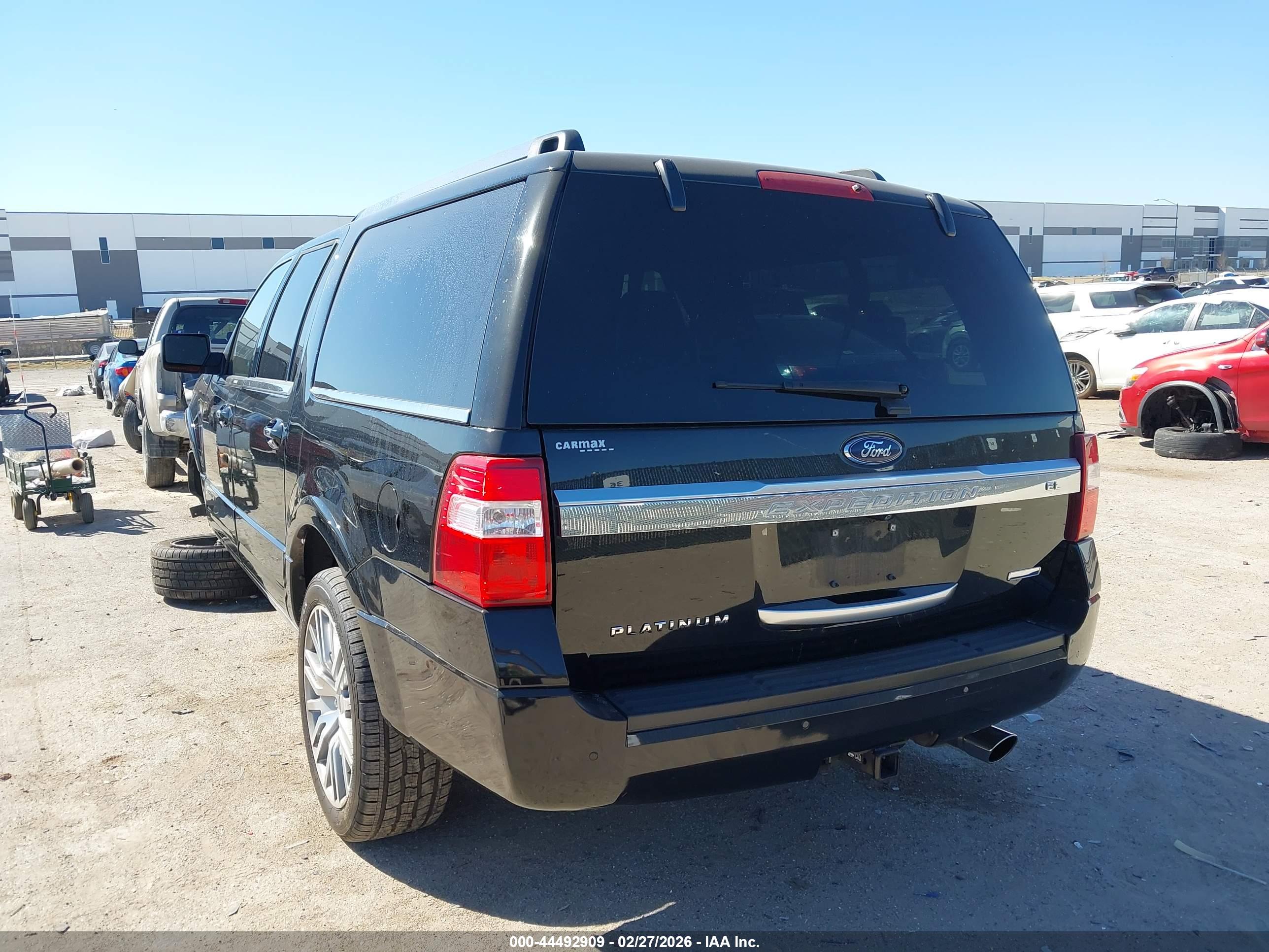 FORD EXPEDITION image 3